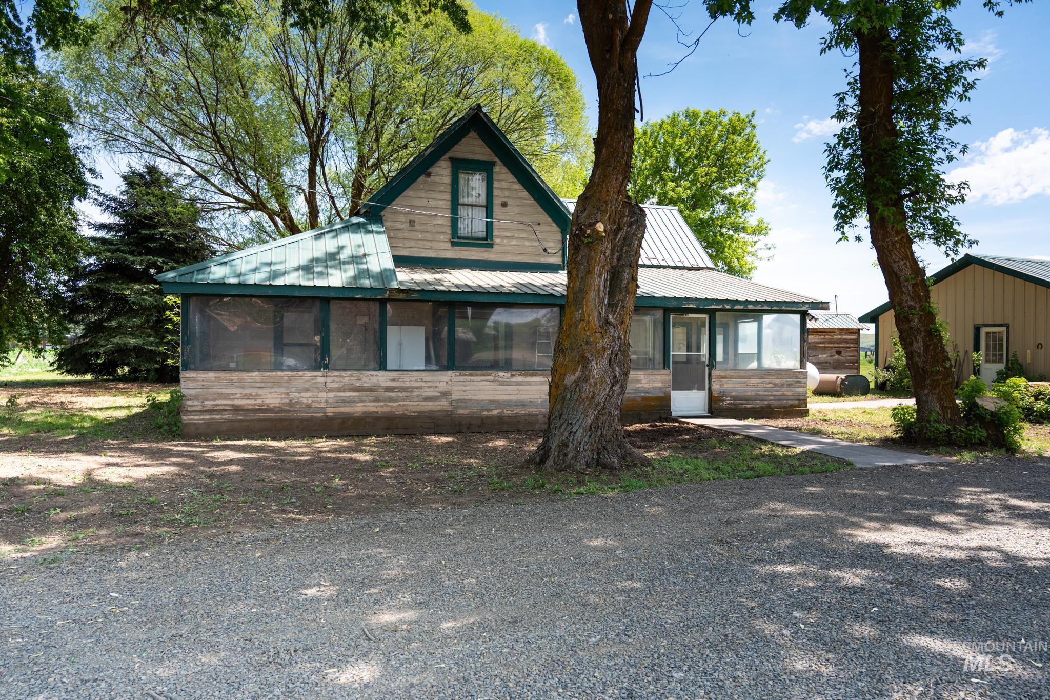 2909 Salubria Rd., Cambridge, Idaho 83610-0000, 3 Bedrooms, 1 Bathroom, Residential For Sale, Price $199,000, 98986463
