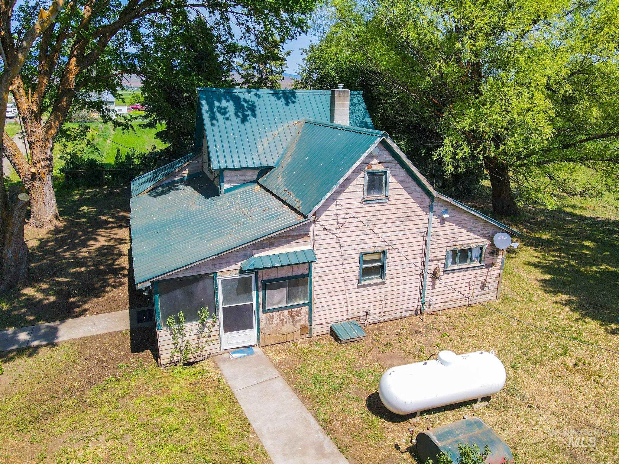 2909 Salubria Rd., Cambridge, Idaho 83610-0000, 3 Bedrooms, 1 Bathroom, Residential For Sale, Price $199,000, 98986463