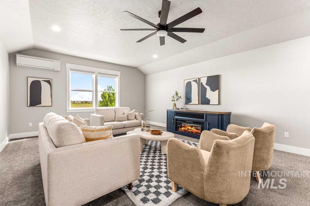 8201 W Corinthia St, Eagle, Idaho 83616, 4 Bedrooms, 3.5 Bathrooms, Residential For Sale, Price $949,900, 98986464
