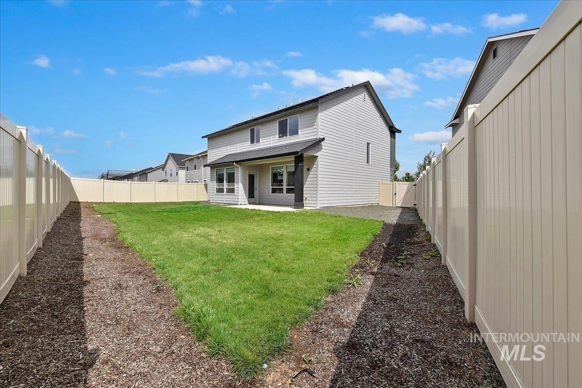 6915 W Grand Rapids Dr, Meridian, Idaho 83646, 4 Bedrooms, 2.5 Bathrooms, Residential For Sale, Price $489,990,MLS 98986467