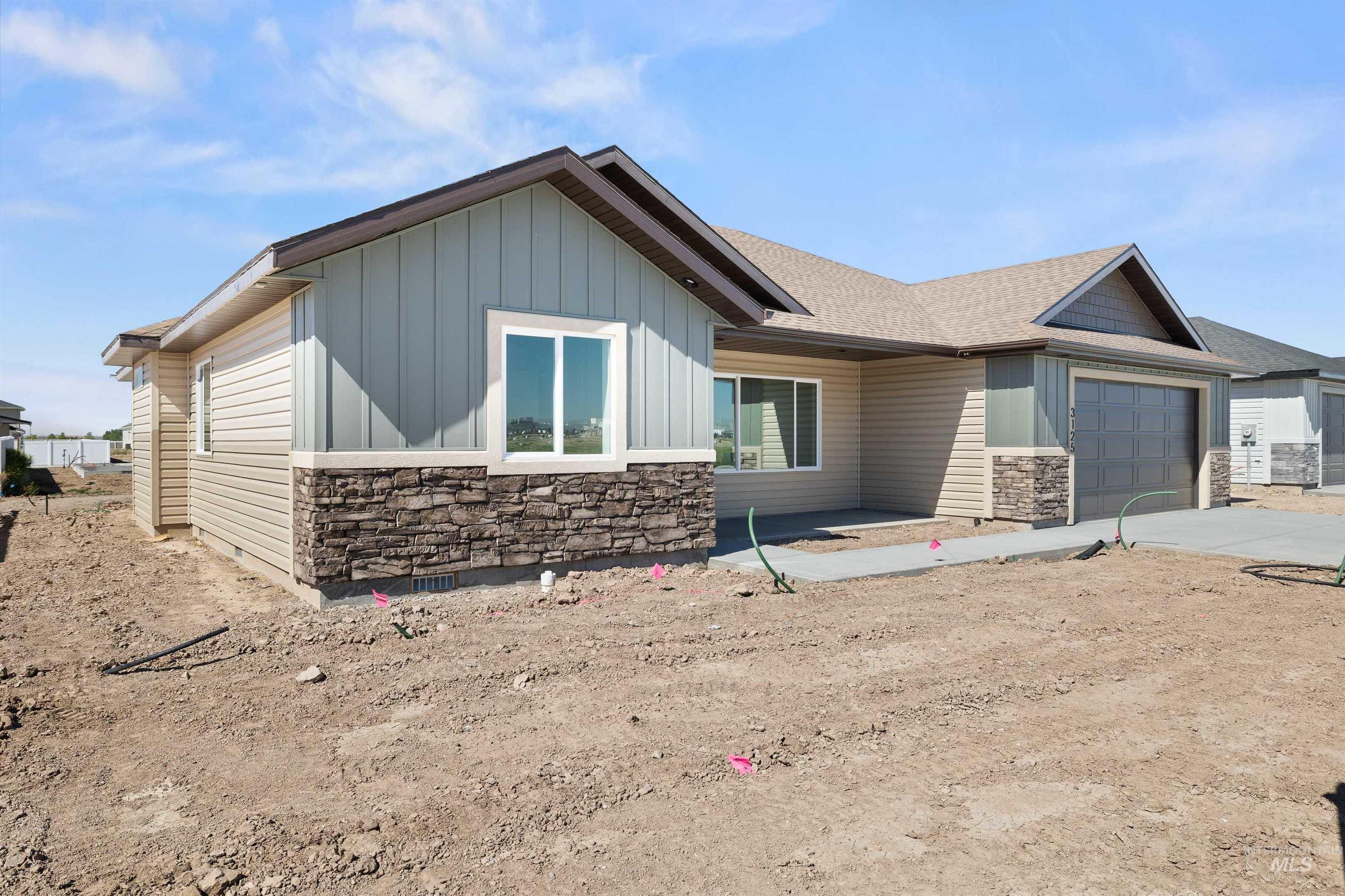 3125 Orion Ave, Twin Falls, Idaho 83301, 4 Bedrooms, 2 Bathrooms, Residential For Sale, Price $440,000, 98986471