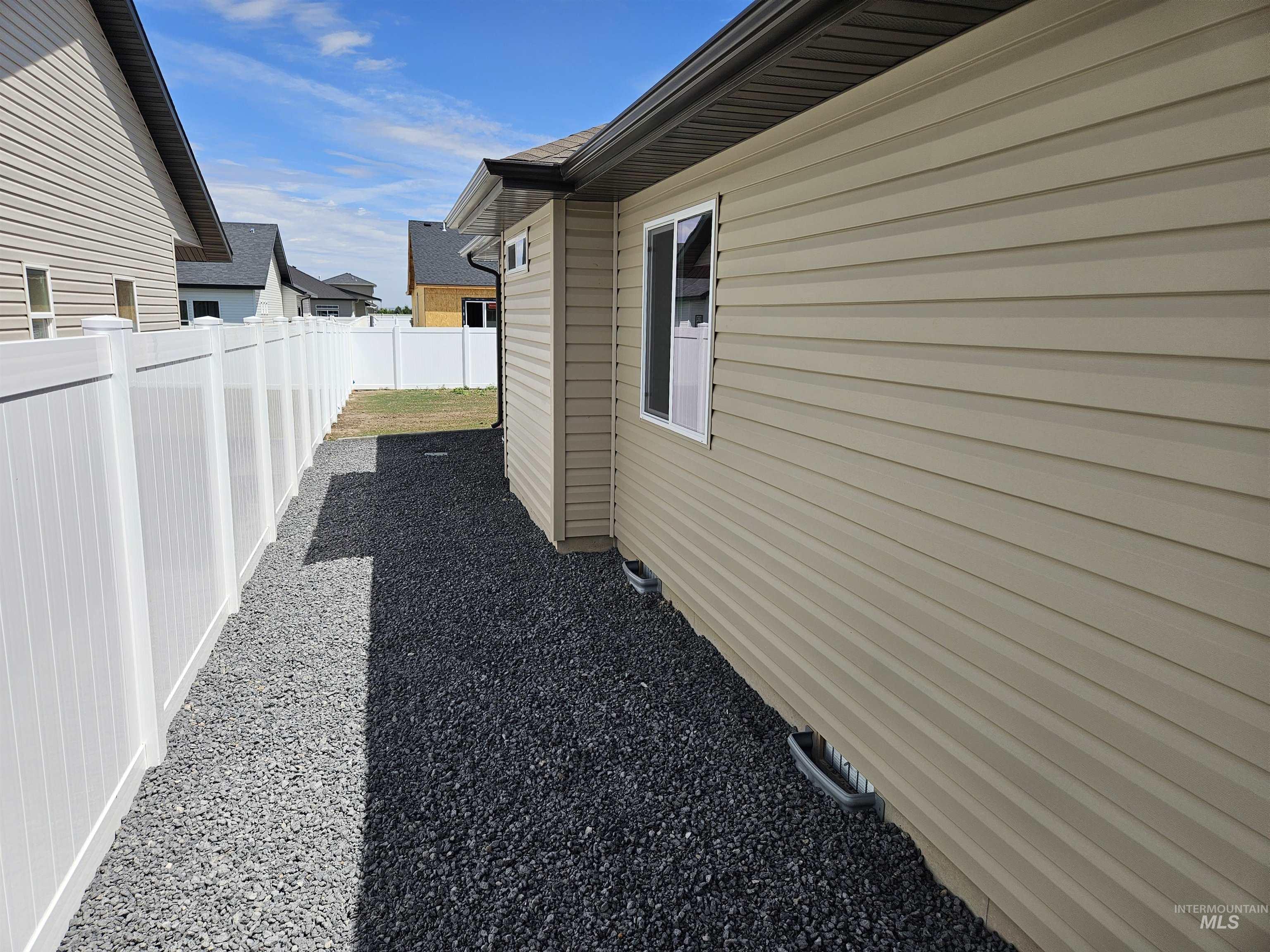 3125 Orion Ave, Twin Falls, Idaho 83301, 4 Bedrooms, 2 Bathrooms, Residential For Sale, Price $425,000, 98986471