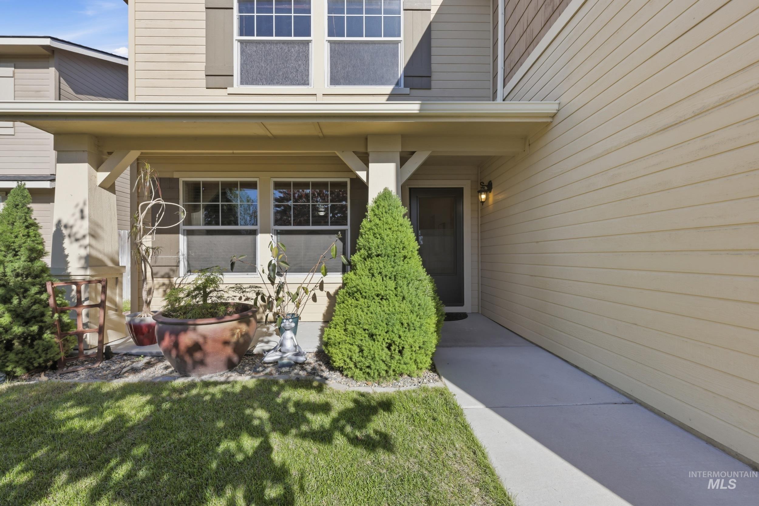 4855 S Chex Way, Boise, Idaho 83709, 4 Bedrooms, 2.5 Bathrooms, Residential For Sale, Price $579,900, 98986474