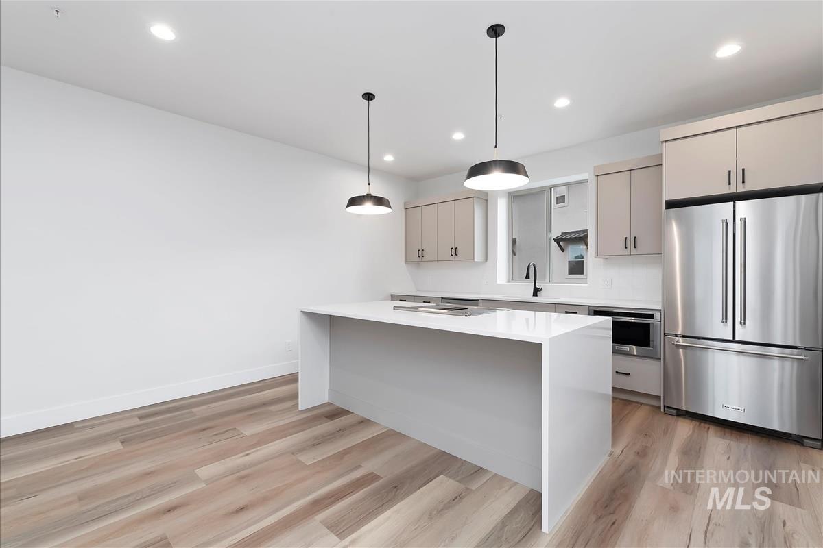 1717 S Federal Way, Boise, Idaho 83705, 3 Bedrooms, 3.5 Bathrooms, Residential For Sale, Price $598,880, 98986475