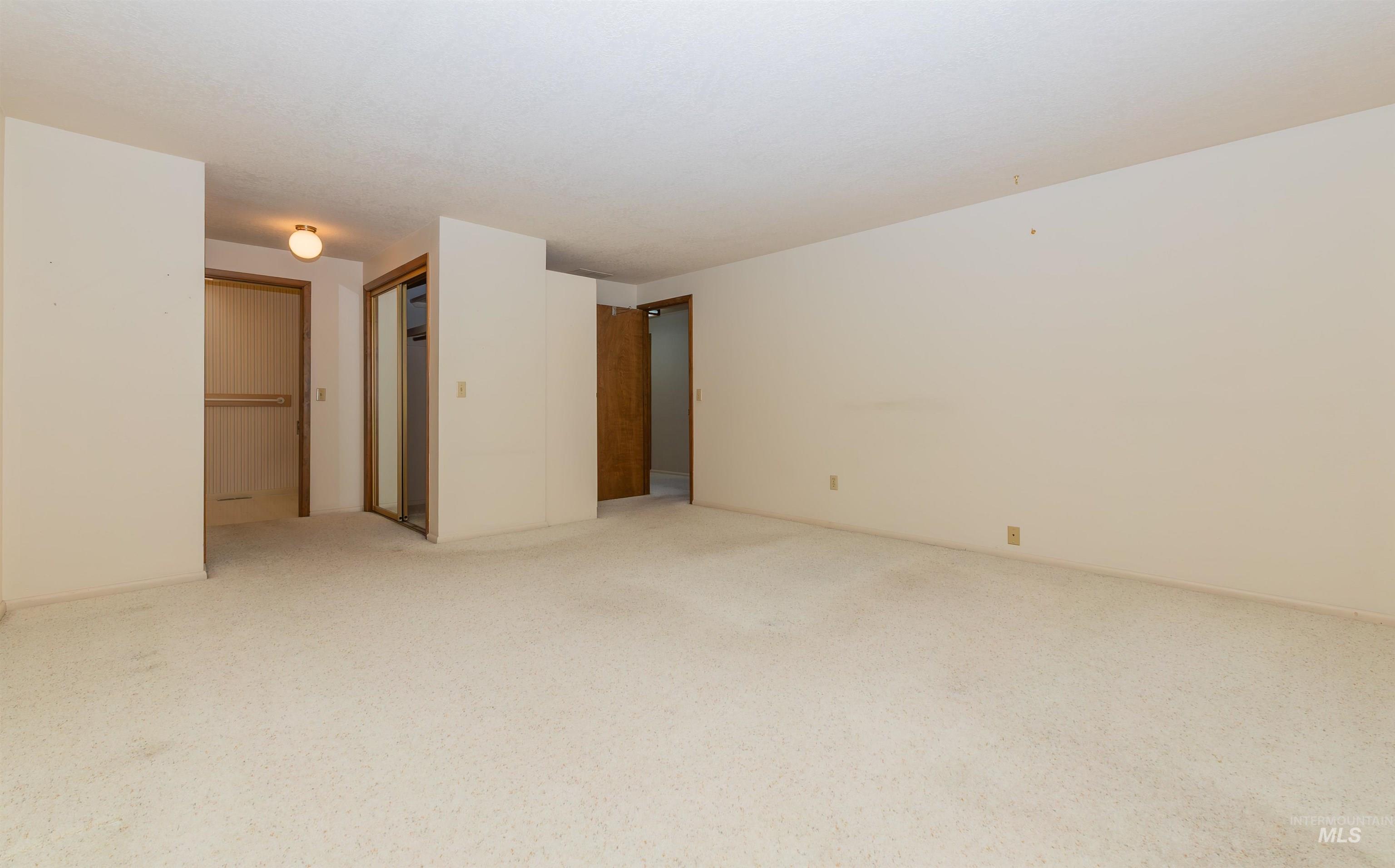 3364 W Catalina Ln, Boise, Idaho 83705, 2 Bedrooms, 2 Bathrooms, Residential For Sale, Price $525,000, 98986478