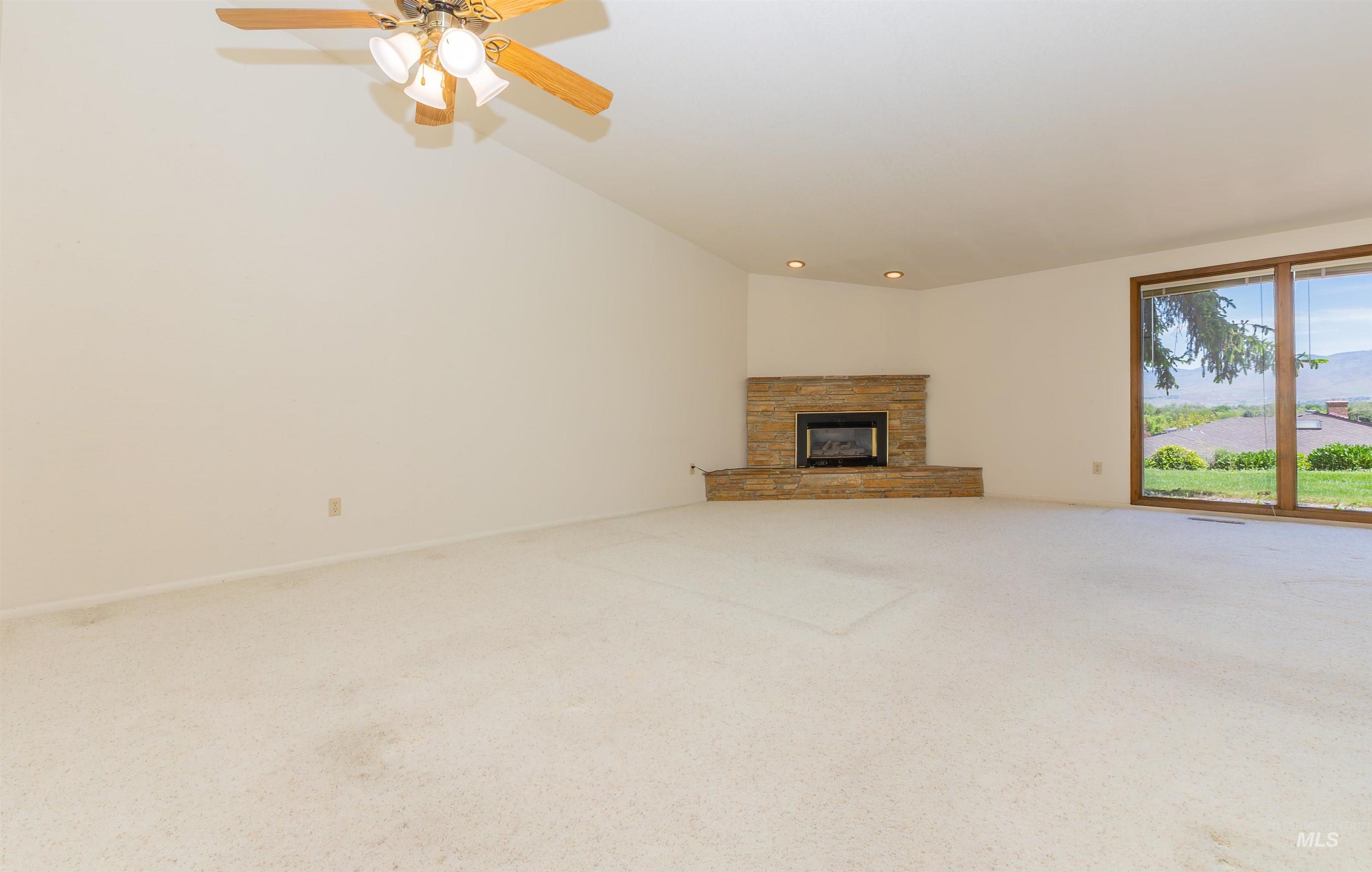 3364 W Catalina Ln, Boise, Idaho 83705, 2 Bedrooms, 2 Bathrooms, Residential For Sale, Price $525,000, 98986478