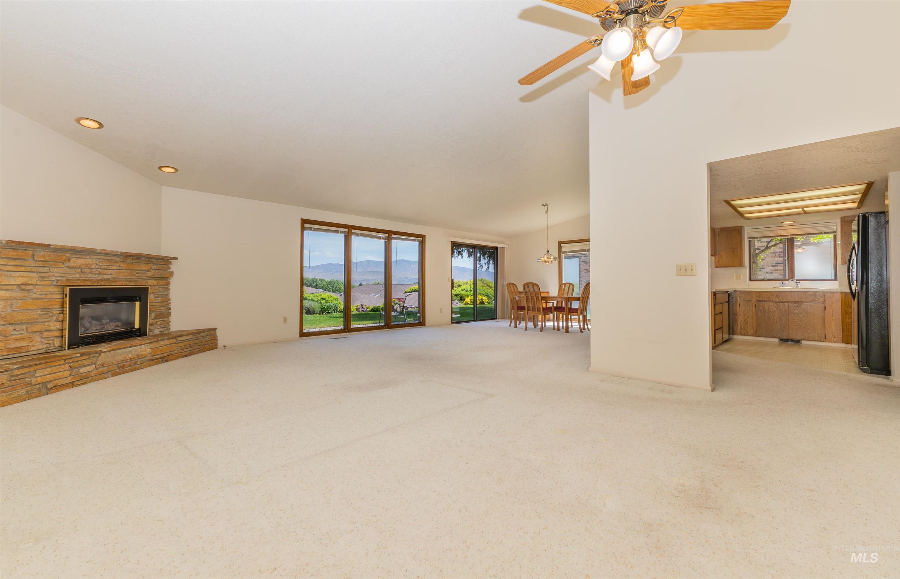 3364 W Catalina Ln, Boise, Idaho 83705, 2 Bedrooms, 2 Bathrooms, Residential For Sale, Price $525,000, 98986478
