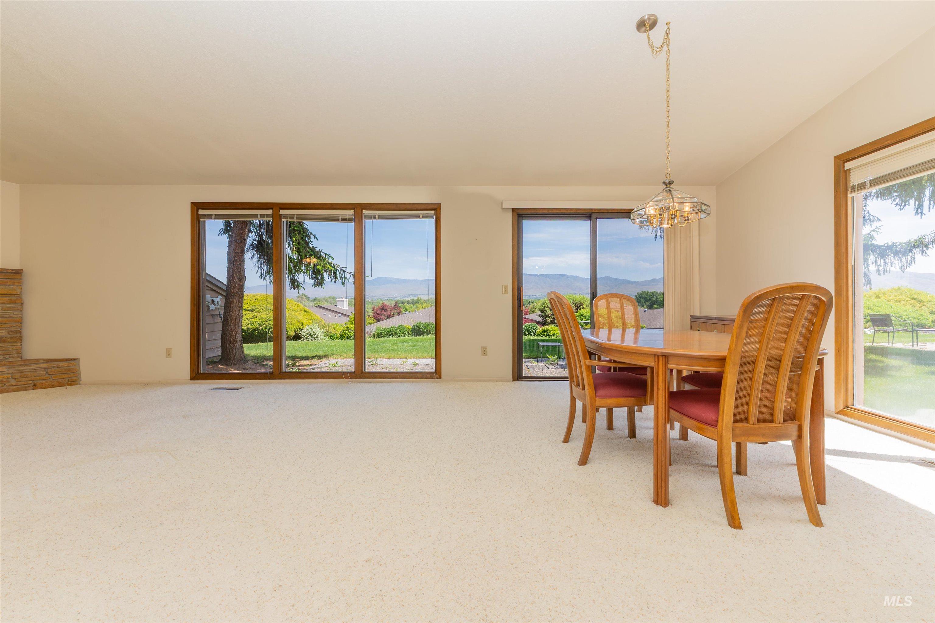 3364 W Catalina Ln, Boise, Idaho 83705, 2 Bedrooms, 2 Bathrooms, Residential For Sale, Price $525,000, 98986478