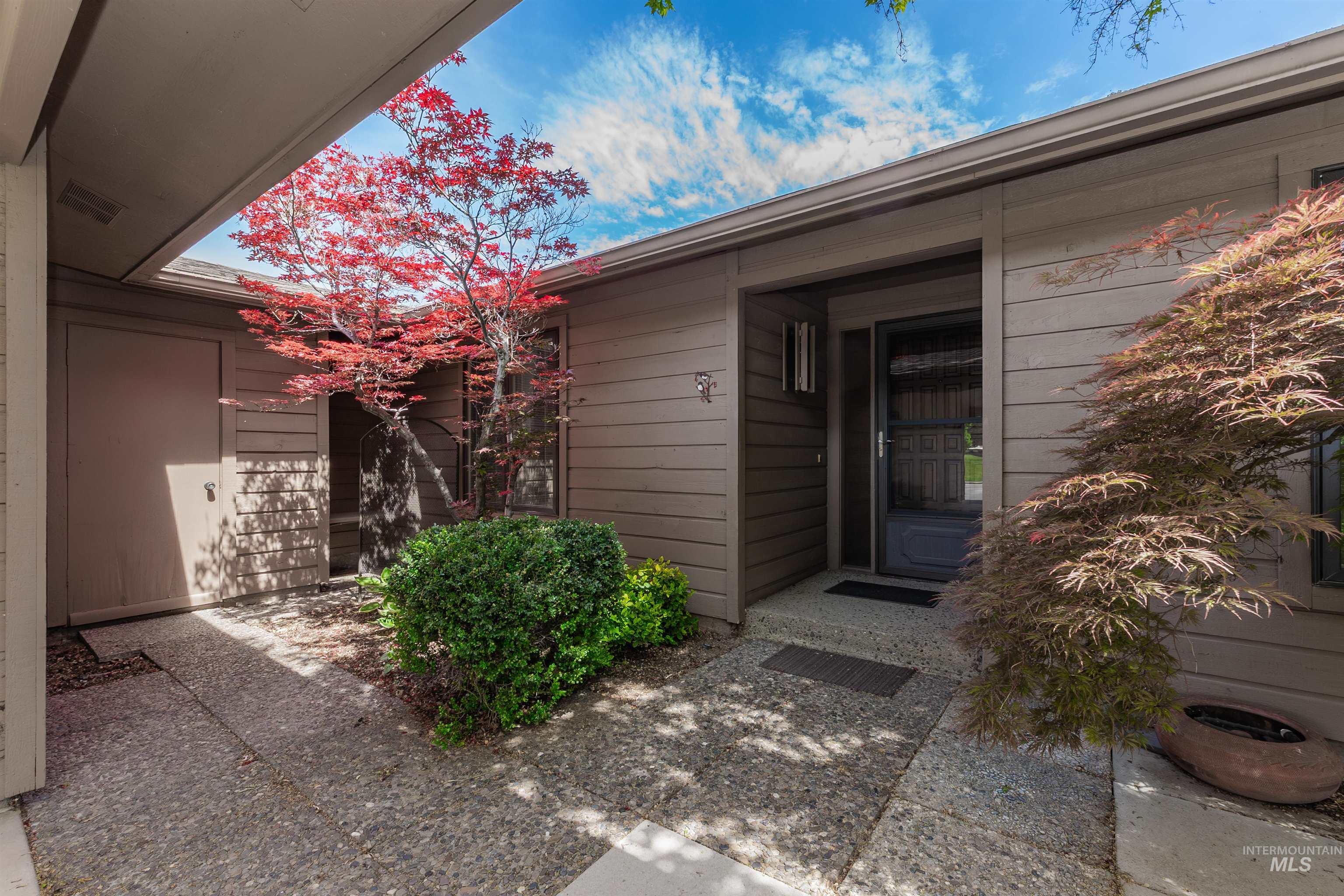 3364 W Catalina Ln, Boise, Idaho 83705, 2 Bedrooms, 2 Bathrooms, Residential For Sale, Price $525,000, 98986478