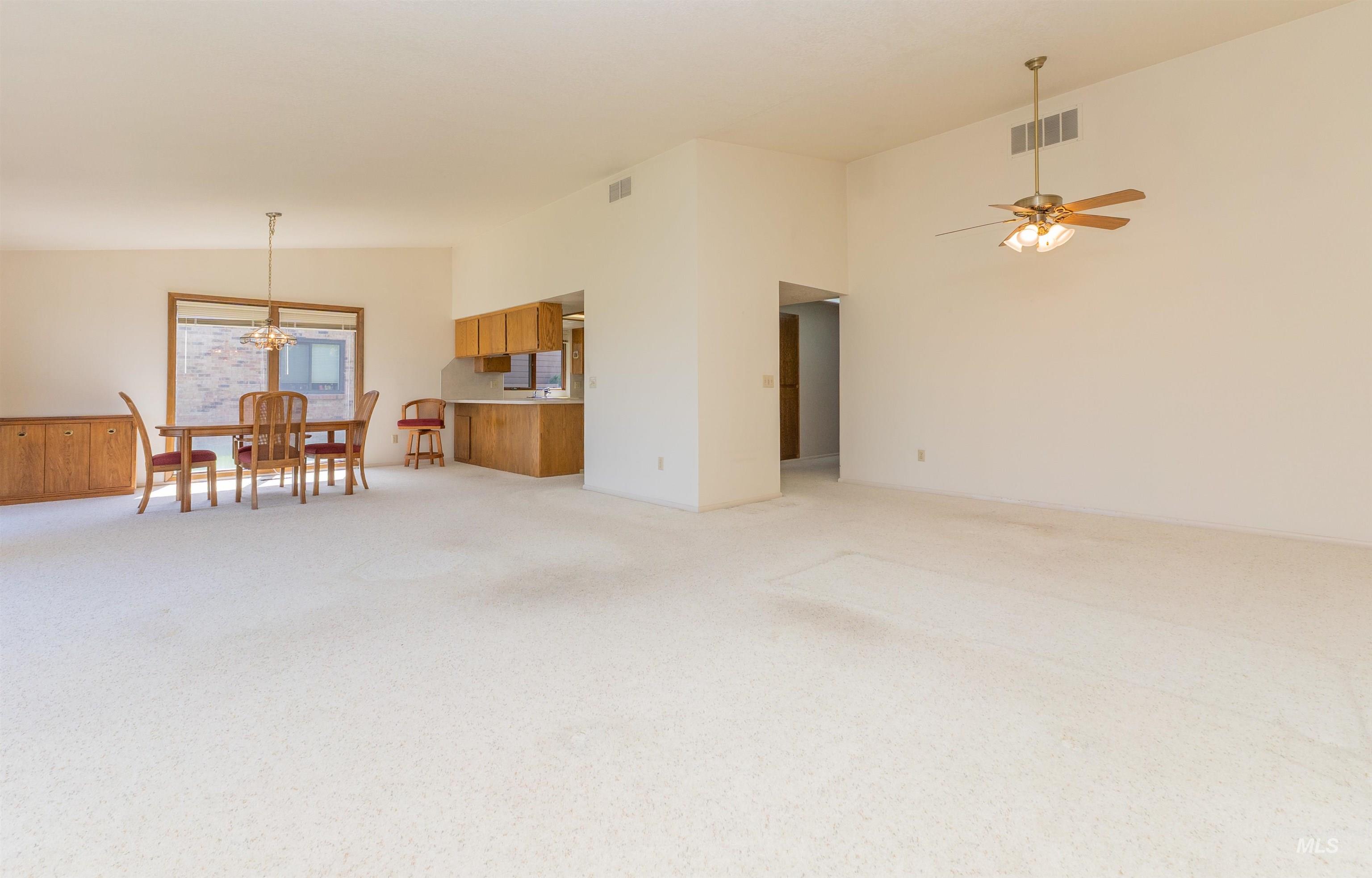 3364 W Catalina Ln, Boise, Idaho 83705, 2 Bedrooms, 2 Bathrooms, Residential For Sale, Price $525,000, 98986478