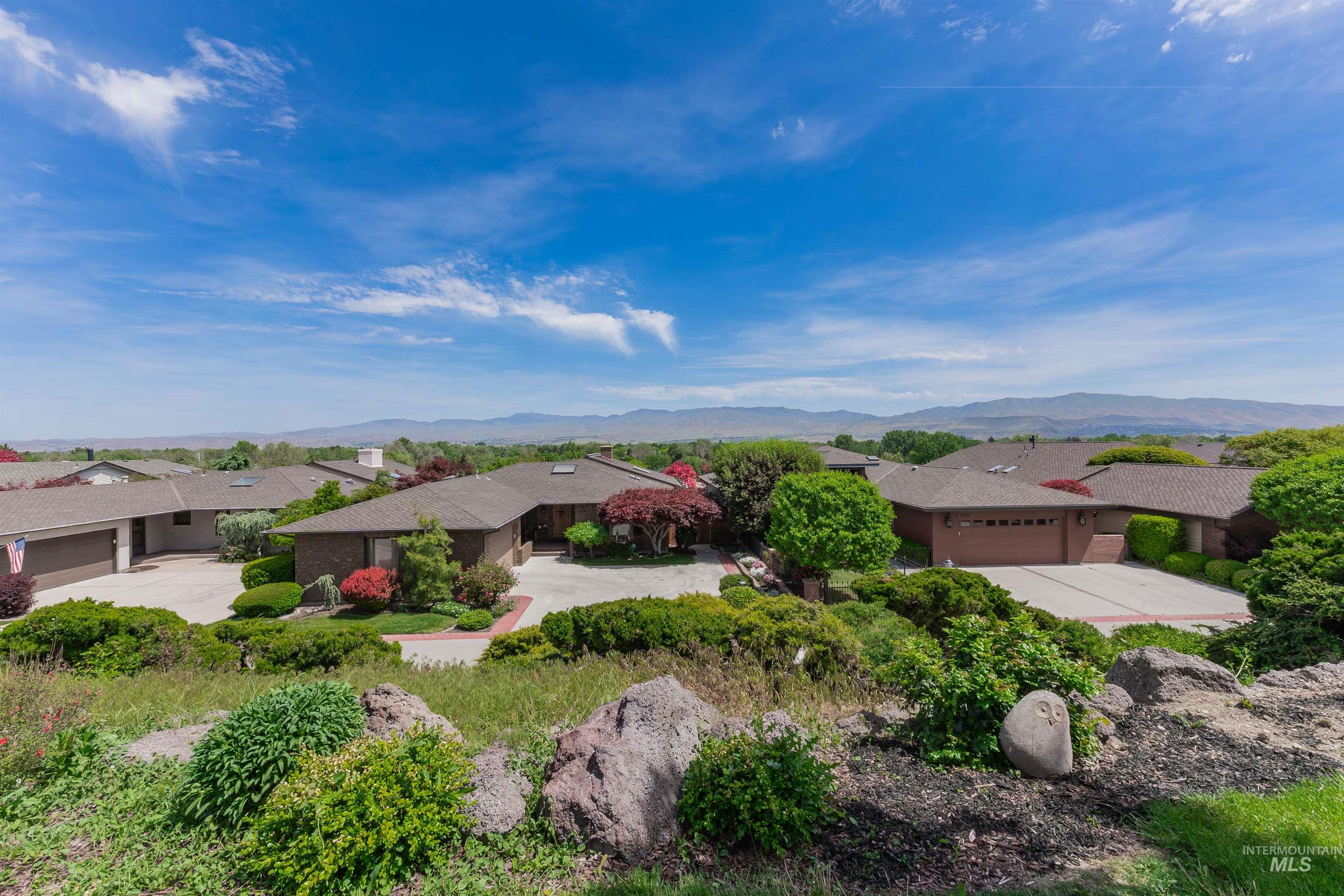 3364 W Catalina Ln, Boise, Idaho 83705, 2 Bedrooms, 2 Bathrooms, Residential For Sale, Price $525,000, 98986478