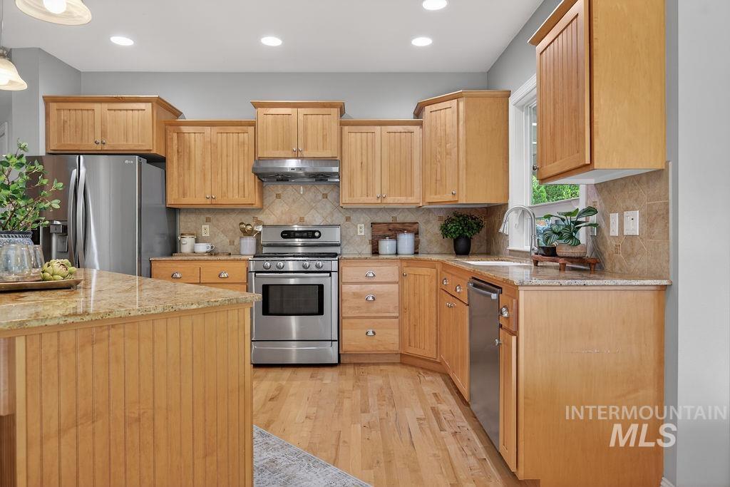 2757 S Goshen Way, Boise, Idaho 83709-8506, 4 Bedrooms, 2.5 Bathrooms, Residential For Sale, Price $897,000, 98986479