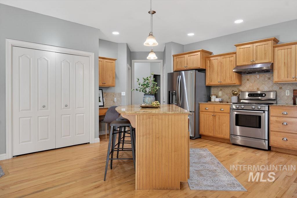 2757 S Goshen Way, Boise, Idaho 83709-8506, 4 Bedrooms, 2.5 Bathrooms, Residential For Sale, Price $897,000, 98986479