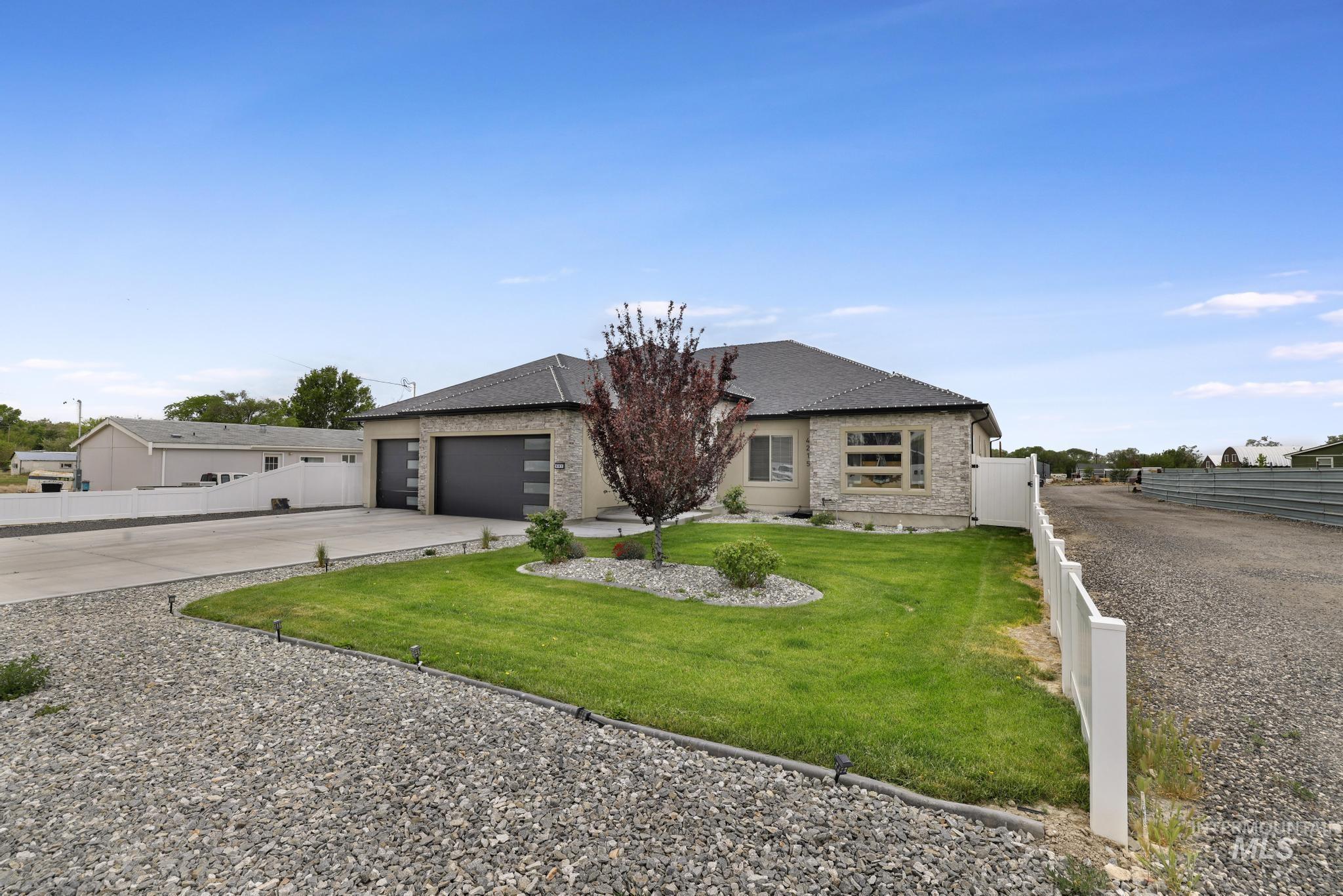 601 Barsness Rd, Buhl, Idaho 83316, 4 Bedrooms, 3 Bathrooms, Residential For Sale, Price $549,900, 98986480