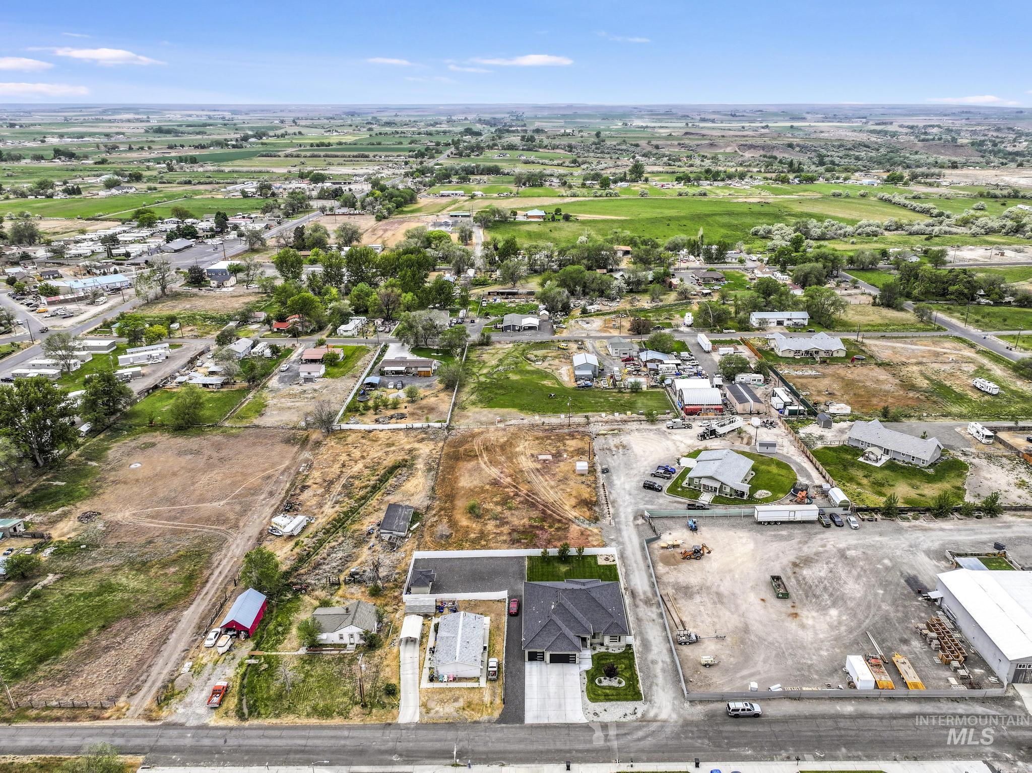 601 Barsness Rd, Buhl, Idaho 83316, 4 Bedrooms, 3 Bathrooms, Residential For Sale, Price $549,900, 98986480