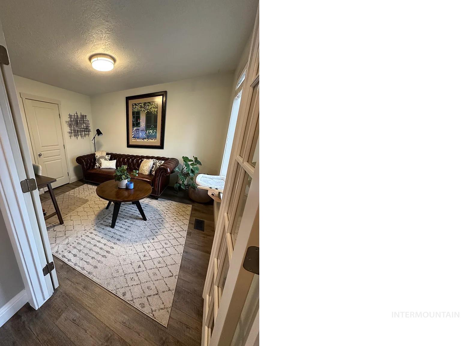 4355 N Borrego, Boise, Idaho 83713, 4 Bedrooms, 2.5 Bathrooms, Residential For Sale, Price $565,000, 98986481