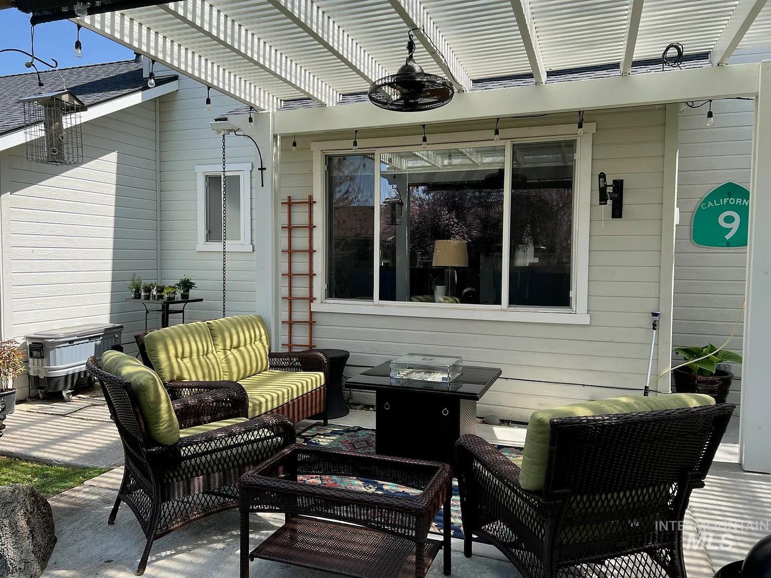 4355 N Borrego, Boise, Idaho 83713, 4 Bedrooms, 2.5 Bathrooms, Residential For Sale, Price $565,000, 98986481
