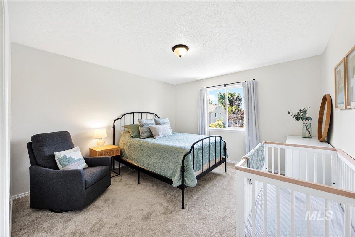 4687 W Blue Creek Ct, Meridian, Idaho 83642, 4 Bedrooms, 2.5 Bathrooms, Residential For Sale, Price $569,900,MLS 98986483