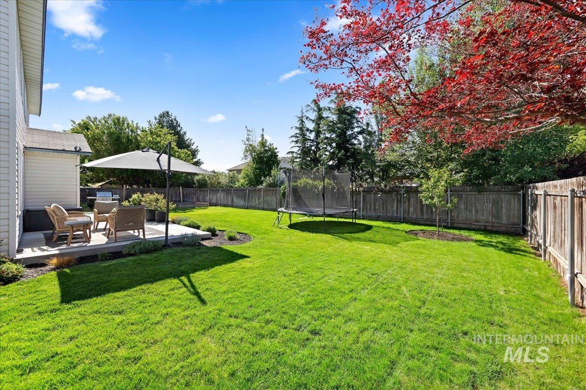 4687 W Blue Creek Ct, Meridian, Idaho 83642, 4 Bedrooms, 2.5 Bathrooms, Residential For Sale, Price $569,900,MLS 98986483