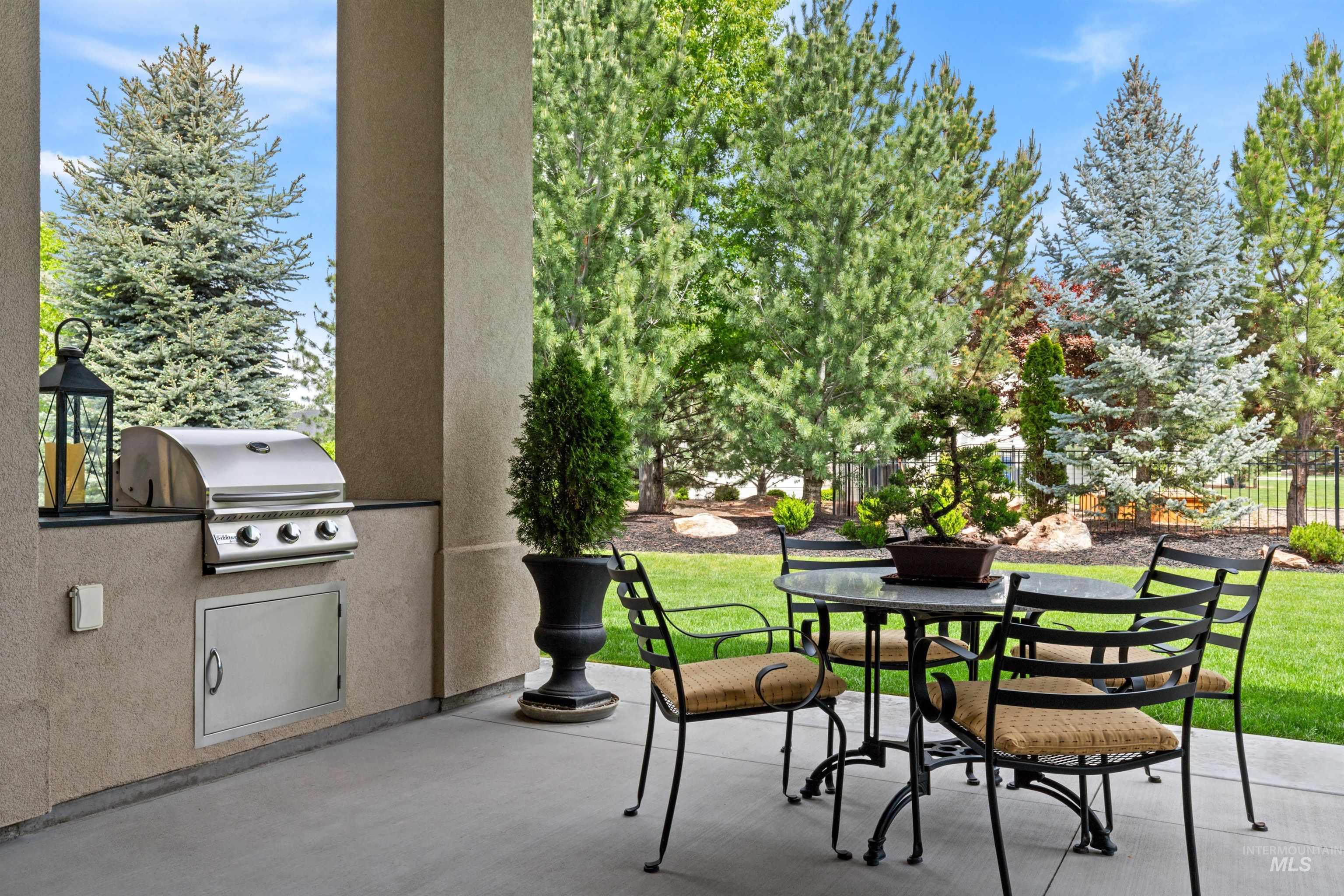 1382 W W Fence Post Lane, Eagle, Idaho 83616, 3 Bedrooms, 3.5 Bathrooms, Residential For Sale, Price $1,895,000, 98986484