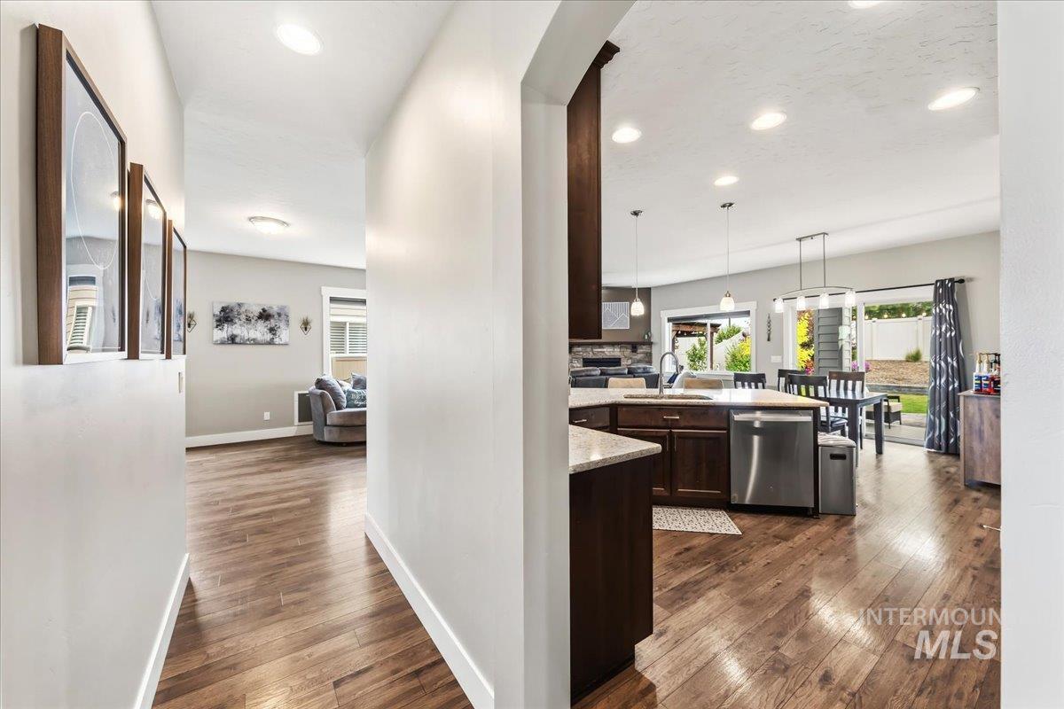 1428 W Elias Dr, Meridian, Idaho 83642, 3 Bedrooms, 2 Bathrooms, Residential For Sale, Price $550,000, 98986485