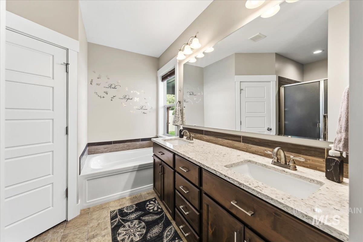 1428 W Elias Dr, Meridian, Idaho 83642, 3 Bedrooms, 2 Bathrooms, Residential For Sale, Price $550,000, 98986485
