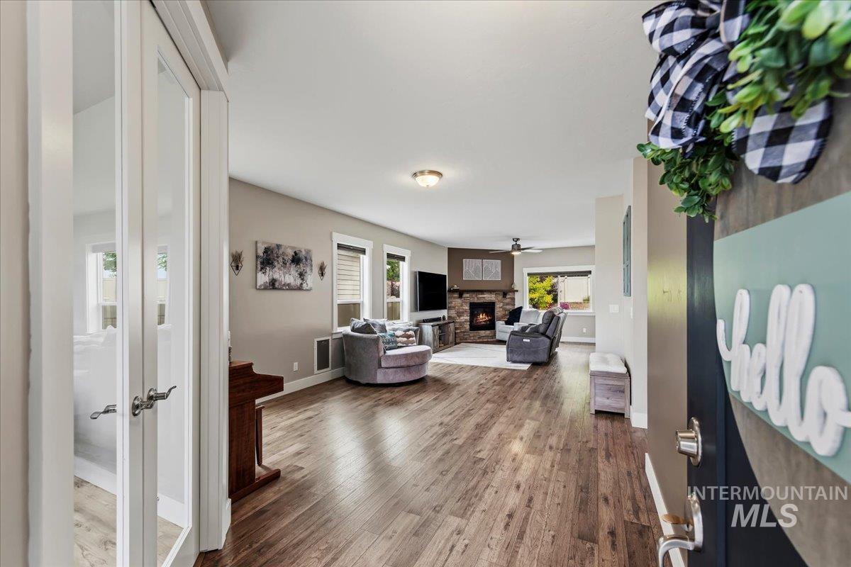 1428 W Elias Dr, Meridian, Idaho 83642, 3 Bedrooms, 2 Bathrooms, Residential For Sale, Price $550,000, 98986485