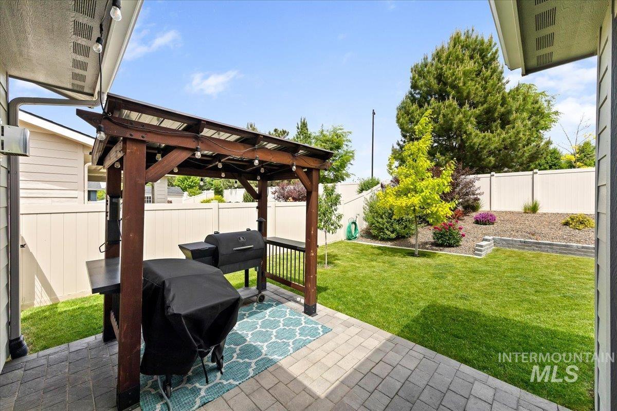 1428 W Elias Dr, Meridian, Idaho 83642, 3 Bedrooms, 2 Bathrooms, Residential For Sale, Price $550,000, 98986485