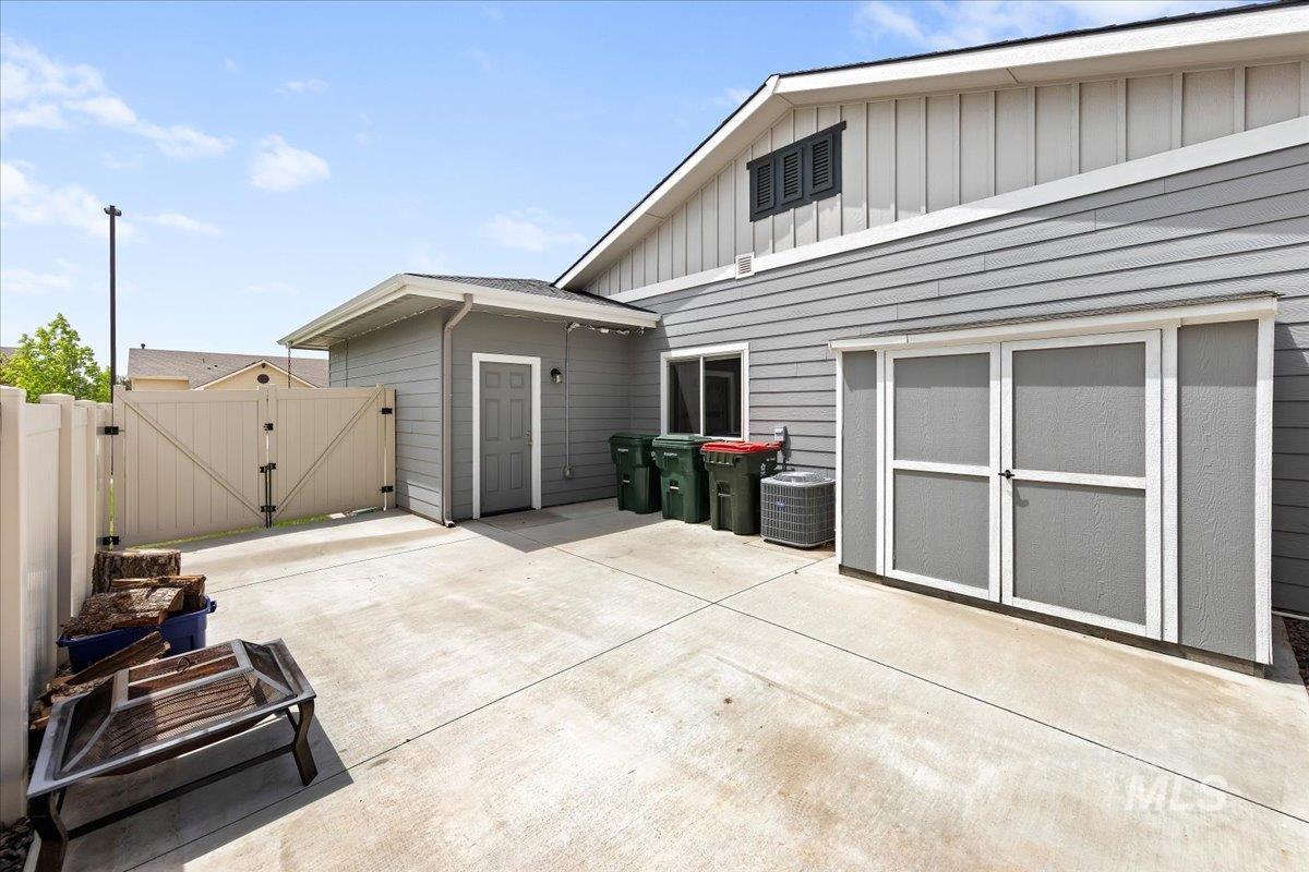 1428 W Elias Dr, Meridian, Idaho 83642, 3 Bedrooms, 2 Bathrooms, Residential For Sale, Price $550,000, 98986485