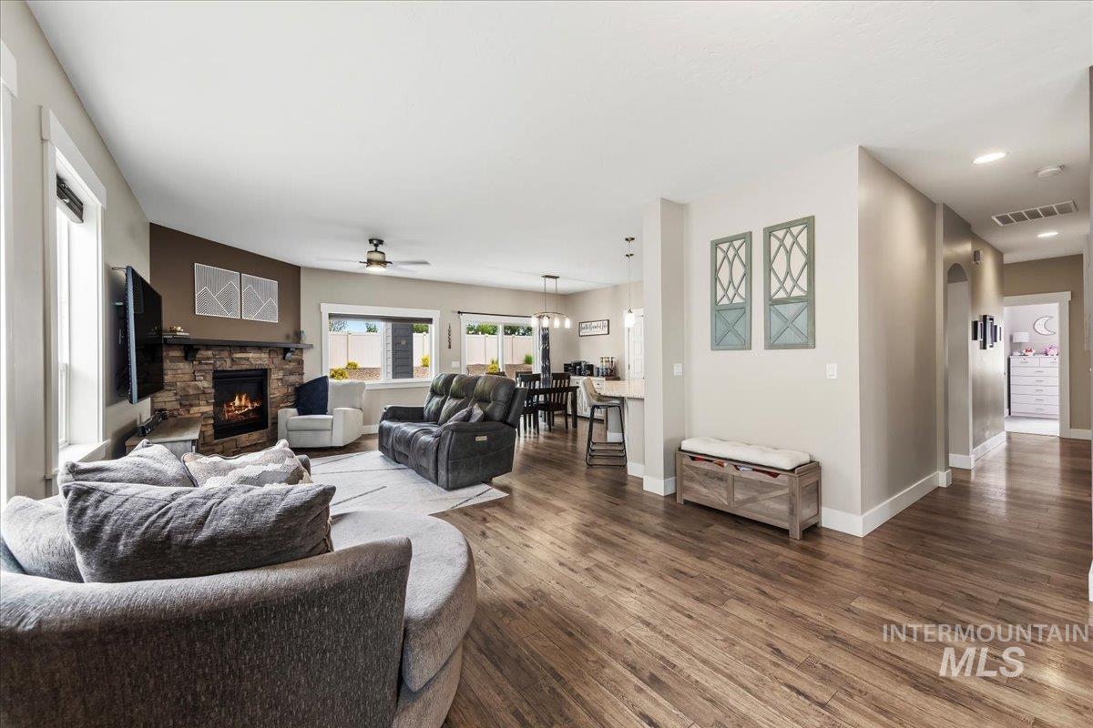 1428 W Elias Dr, Meridian, Idaho 83642, 3 Bedrooms, 2 Bathrooms, Residential For Sale, Price $550,000, 98986485