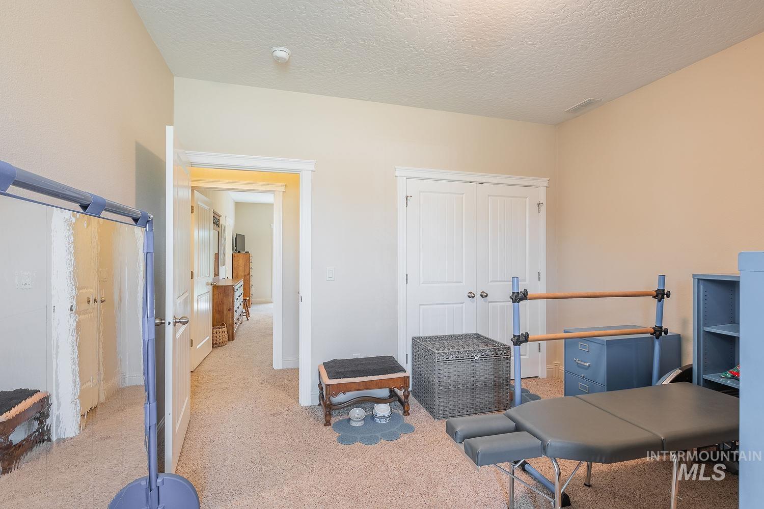 345 N Magnolia Pl., Middleton, Idaho 83644, 3 Bedrooms, 2.5 Bathrooms, Residential For Sale, Price $439,900,MLS 98986486