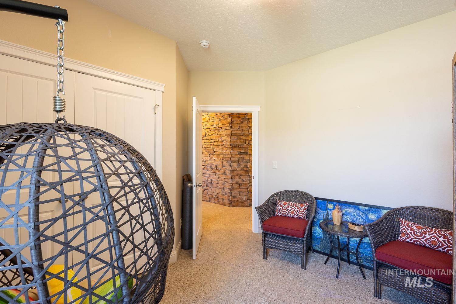 345 N Magnolia Pl., Middleton, Idaho 83644, 3 Bedrooms, 2.5 Bathrooms, Residential For Sale, Price $439,900,MLS 98986486