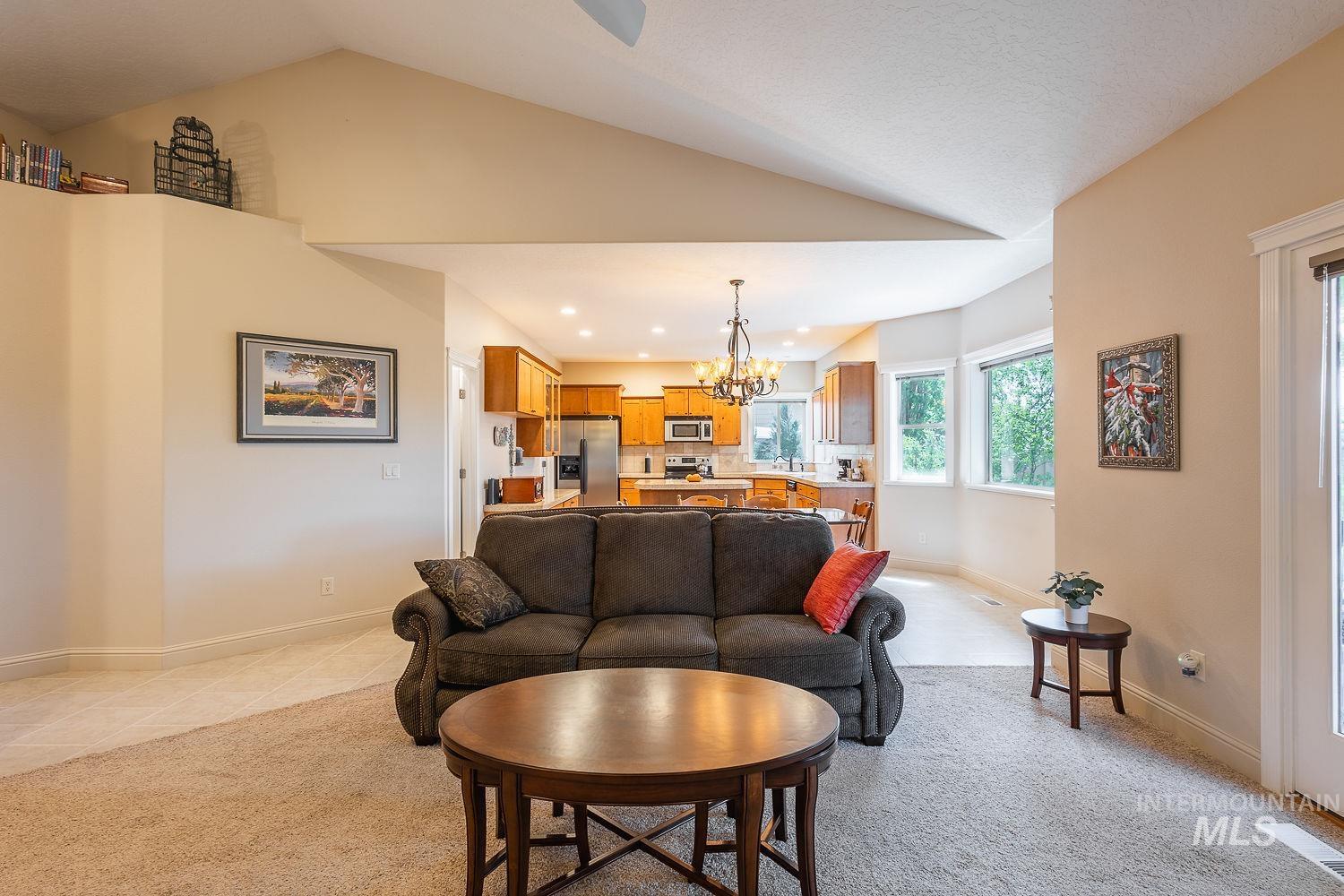 345 N Magnolia Pl., Middleton, Idaho 83644, 3 Bedrooms, 2.5 Bathrooms, Residential For Sale, Price $439,900,MLS 98986486