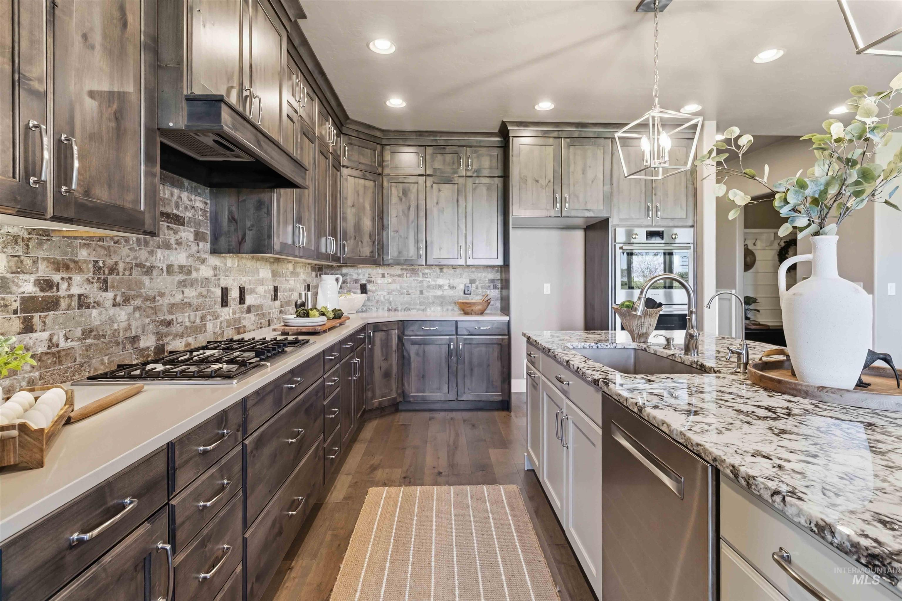 4719 W Braveheart St., Eagle, Idaho 83616, 3 Bedrooms, 2.5 Bathrooms, Residential For Sale, Price $799,900, 98986488