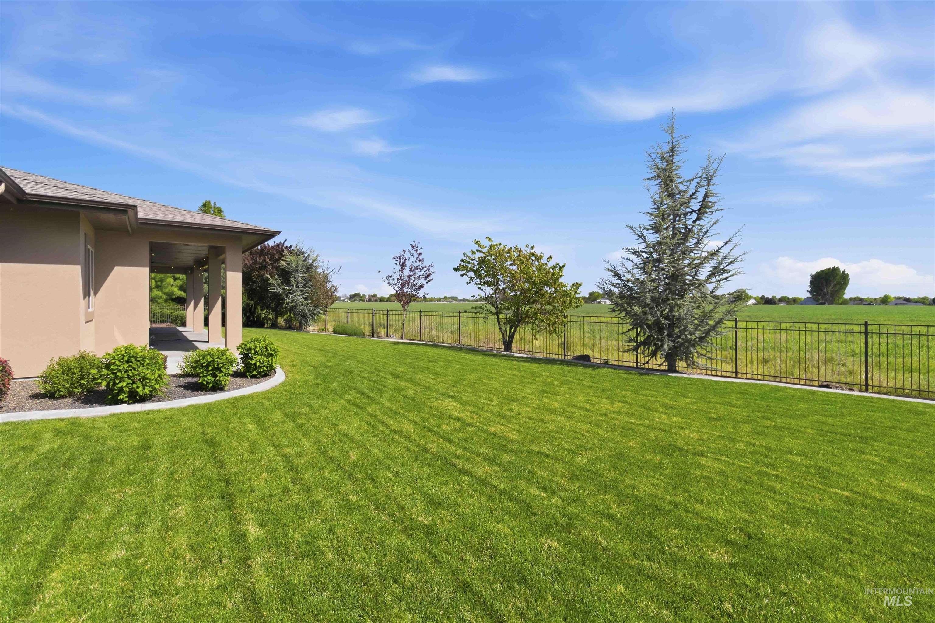 4719 W Braveheart St., Eagle, Idaho 83616, 3 Bedrooms, 2.5 Bathrooms, Residential For Sale, Price $799,900, 98986488