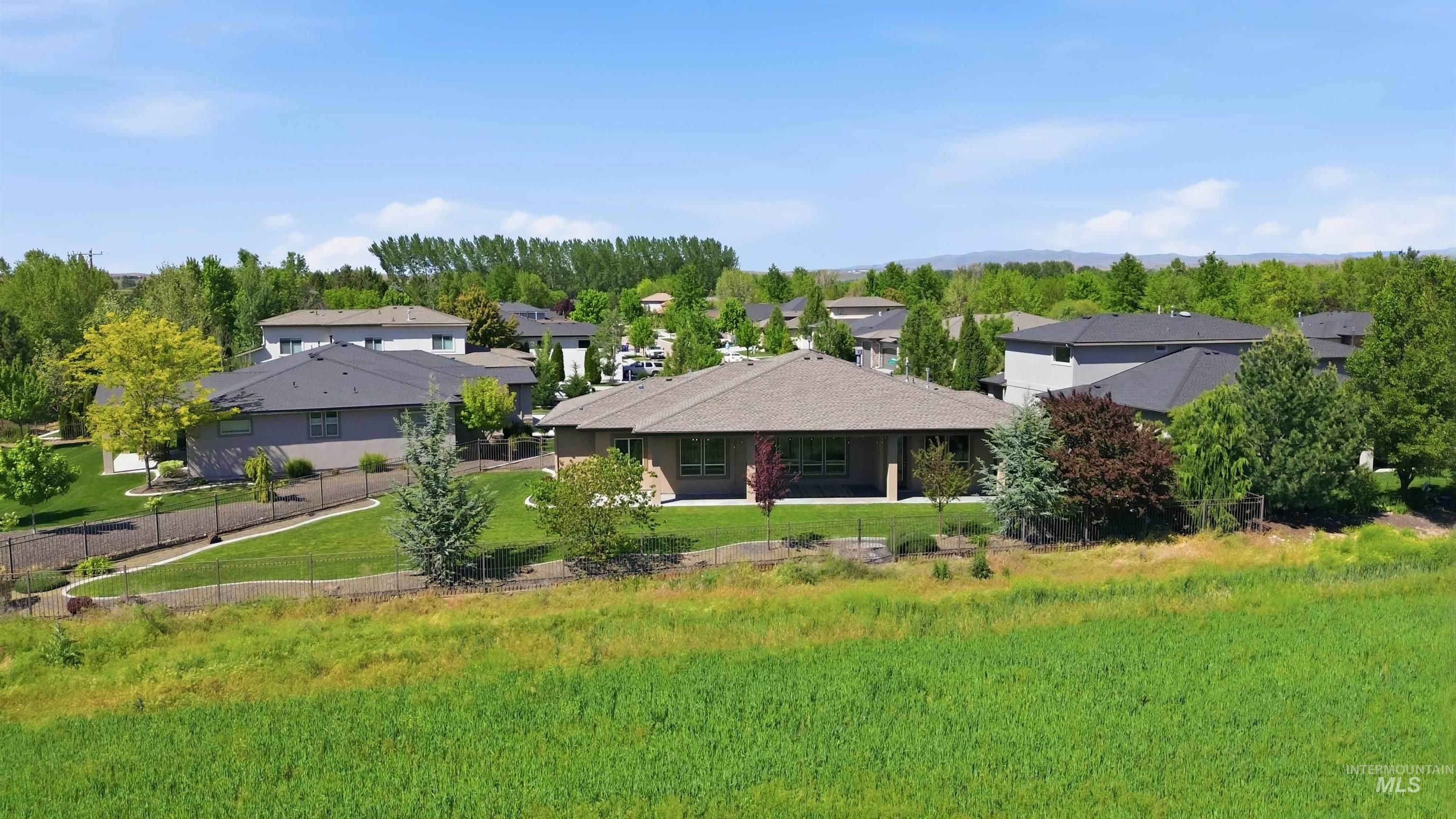 4719 W Braveheart St., Eagle, Idaho 83616, 3 Bedrooms, 2.5 Bathrooms, Residential For Sale, Price $799,900, 98986488