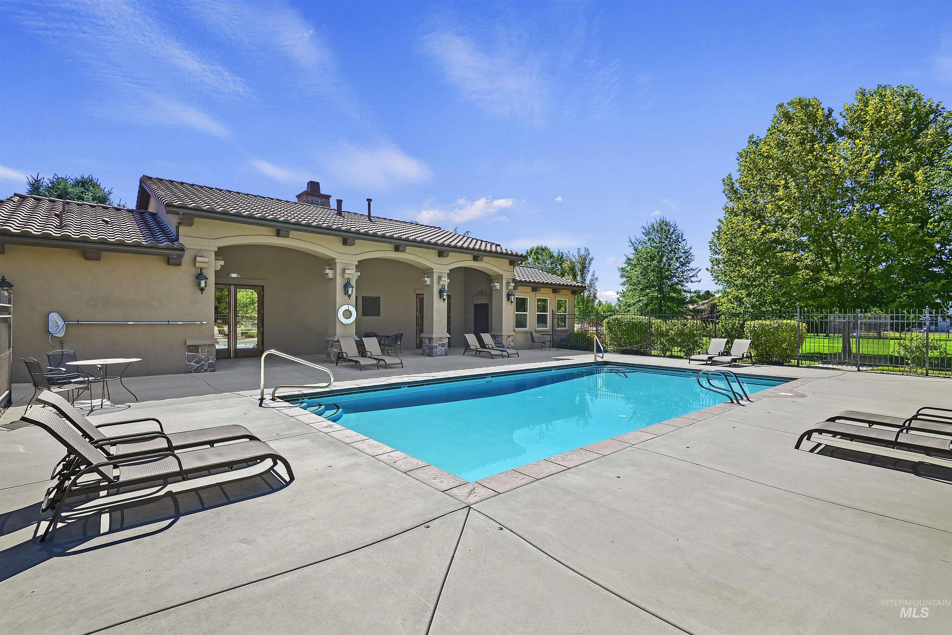 4719 W Braveheart St., Eagle, Idaho 83616, 3 Bedrooms, 2.5 Bathrooms, Residential For Sale, Price $799,900, 98986488