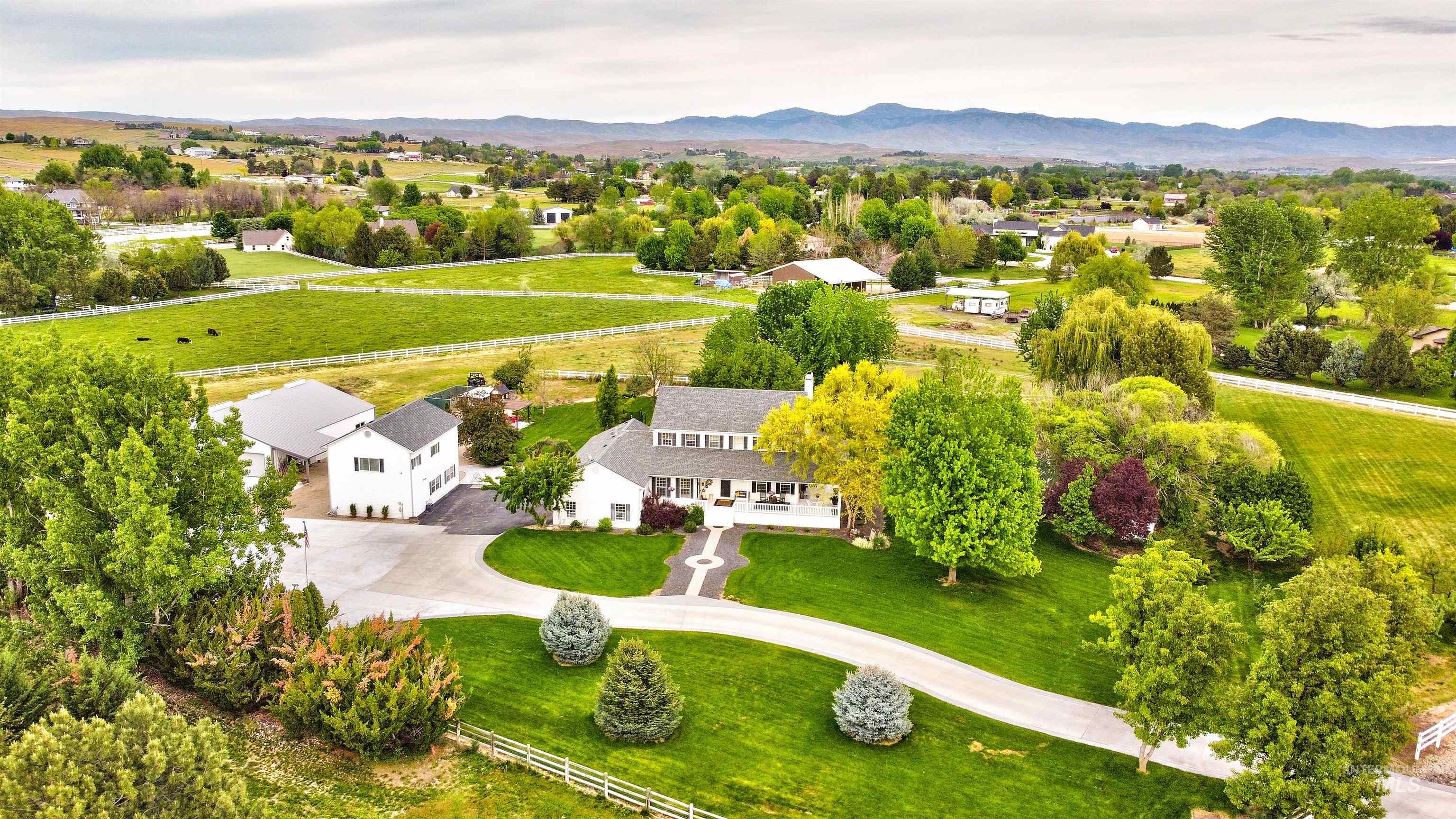3552 W Deerfield Drive, Eagle, Idaho 83616, 4 Bedrooms, 3.5 Bathrooms, Residential For Sale, Price $2,350,000, 98986489