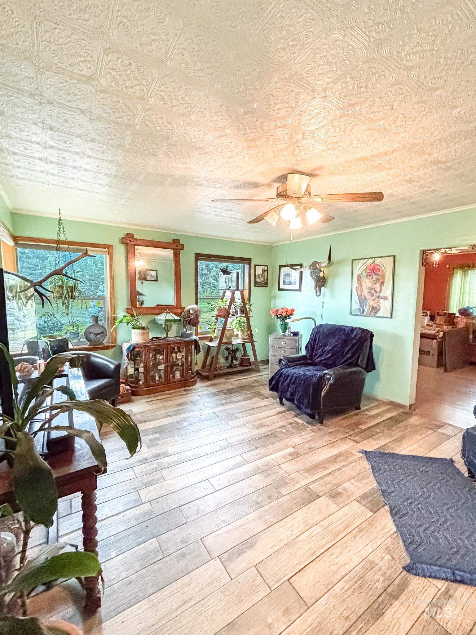 1995 Glenwood Road, Kamiah, Idaho 83536, 3 Bedrooms, 3 Bathrooms, Residential For Sale, Price $515,000, 98986493