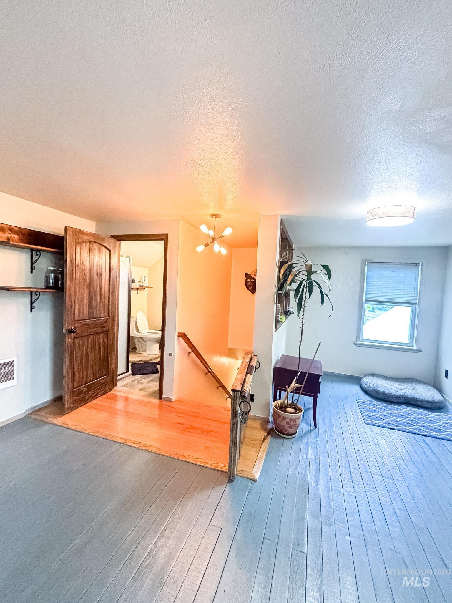 1995 Glenwood Road, Kamiah, Idaho 83536, 3 Bedrooms, 3 Bathrooms, Residential For Sale, Price $515,000, 98986493