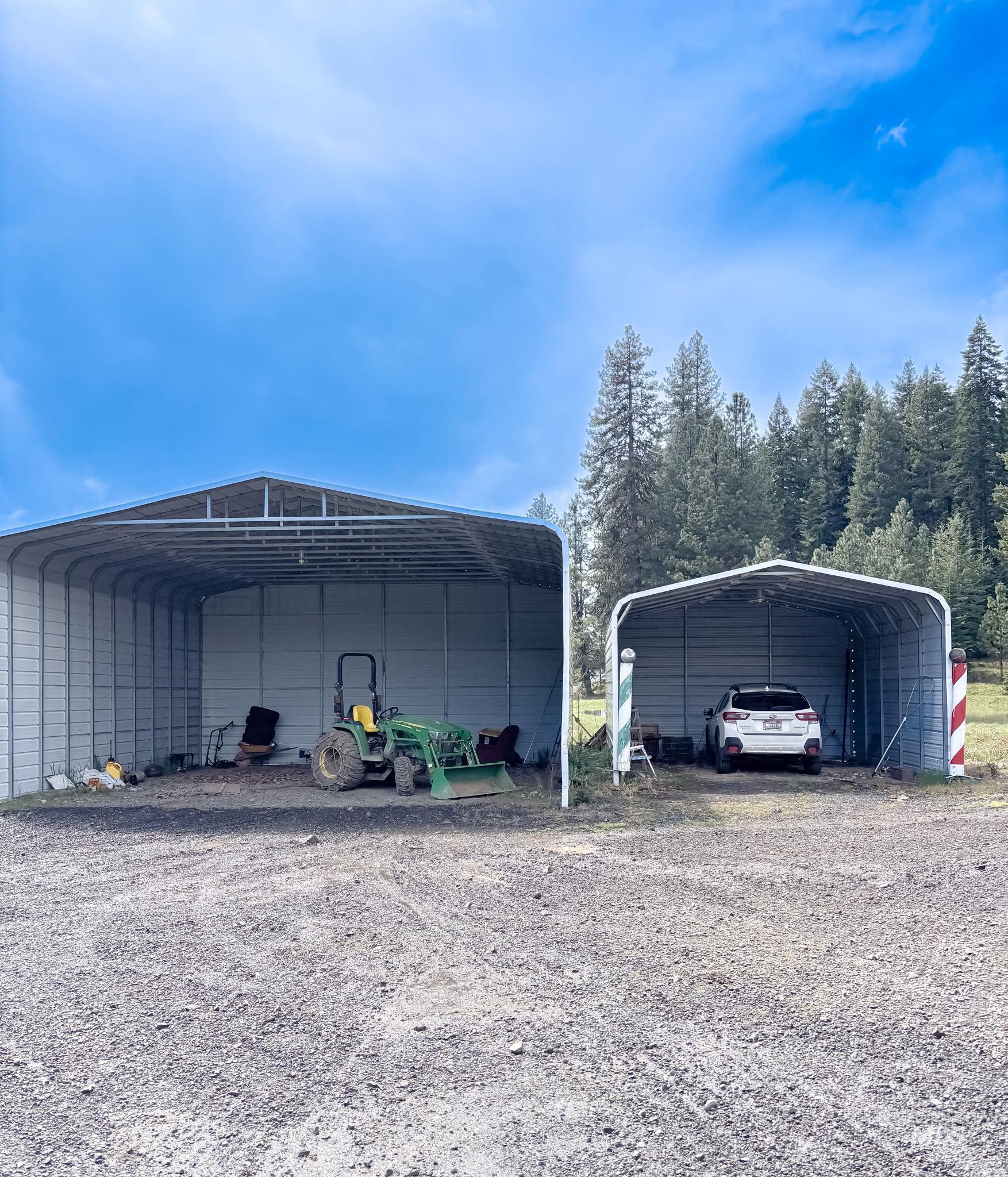 1995 Glenwood Road, Kamiah, Idaho 83536, 3 Bedrooms, 3 Bathrooms, Residential For Sale, Price $515,000, 98986493