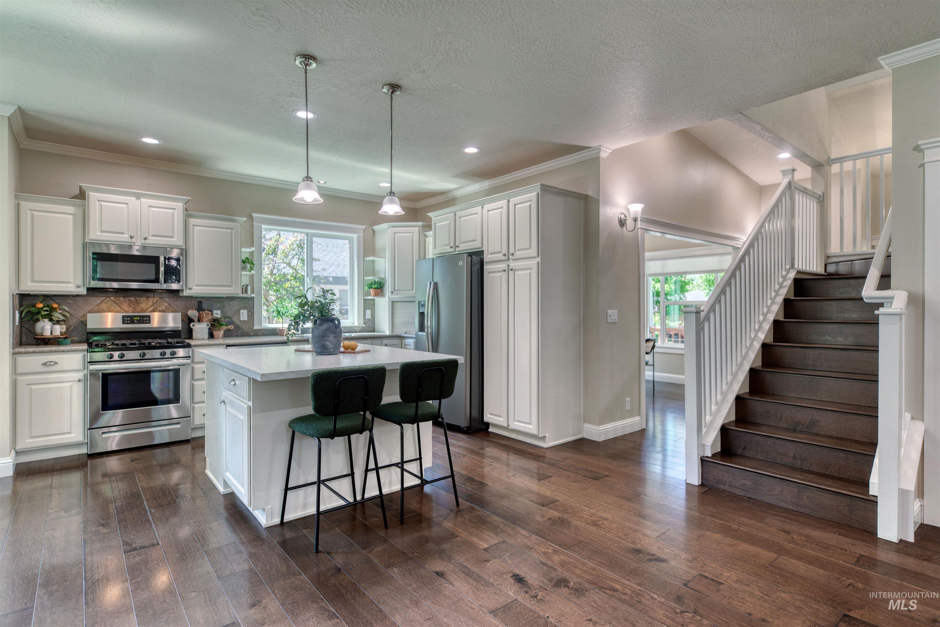 1608 N 26th St, Boise, Idaho 83702, 4 Bedrooms, 3 Bathrooms, Residential For Sale, Price $875,000, 98986496