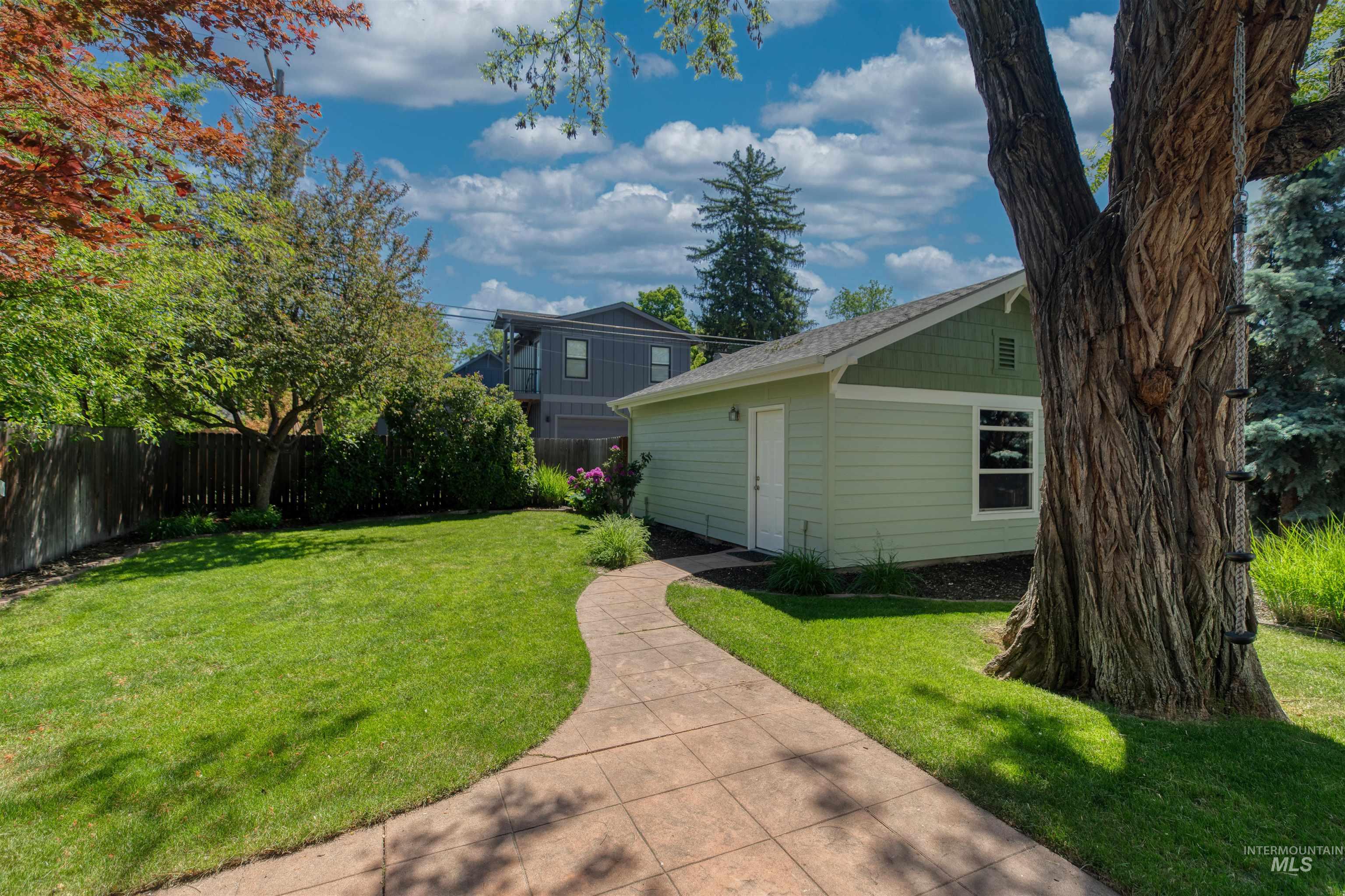 1608 N 26th St, Boise, Idaho 83702, 4 Bedrooms, 3 Bathrooms, Residential For Sale, Price $875,000, 98986496