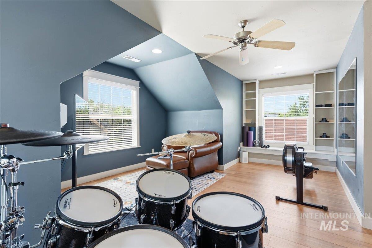 13410 N 5th Ave, Boise, Idaho 83714, 3 Bedrooms, 2.5 Bathrooms, Residential For Sale, Price $719,900, 98986497