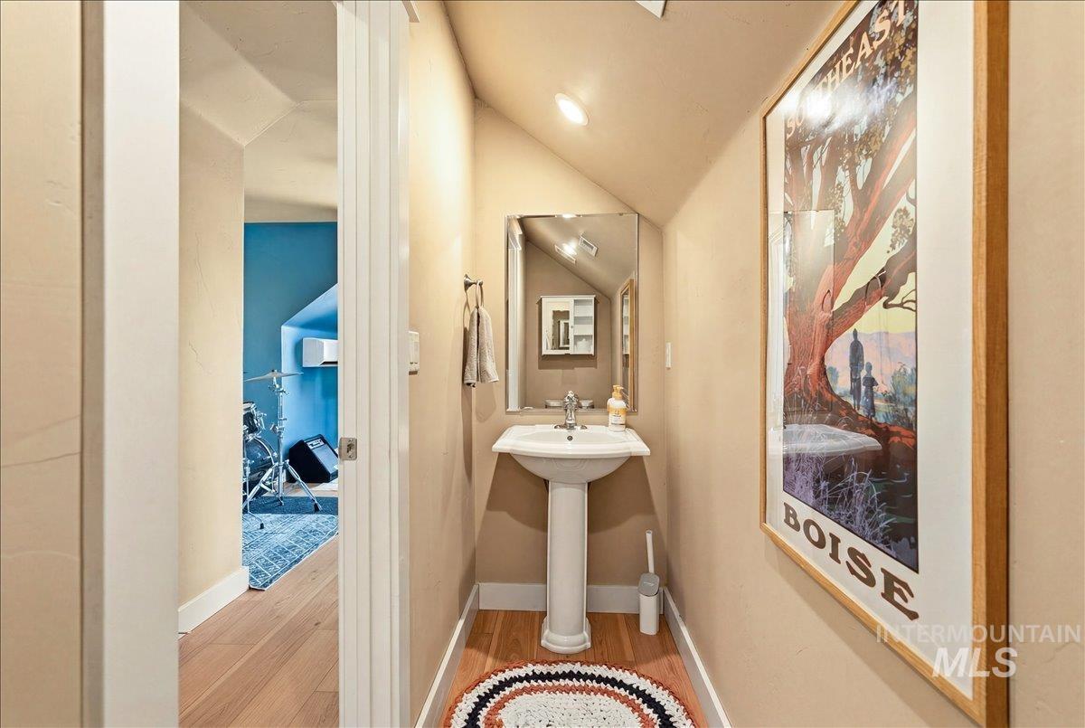 13410 N 5th Ave, Boise, Idaho 83714, 3 Bedrooms, 2.5 Bathrooms, Residential For Sale, Price $719,900, 98986497