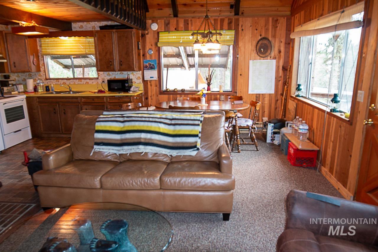 225 Mesplie Rd., Placerville, Idaho 83666, 1 Bedroom, 1 Bathroom, Residential For Sale, Price $250,000,MLS 98986498
