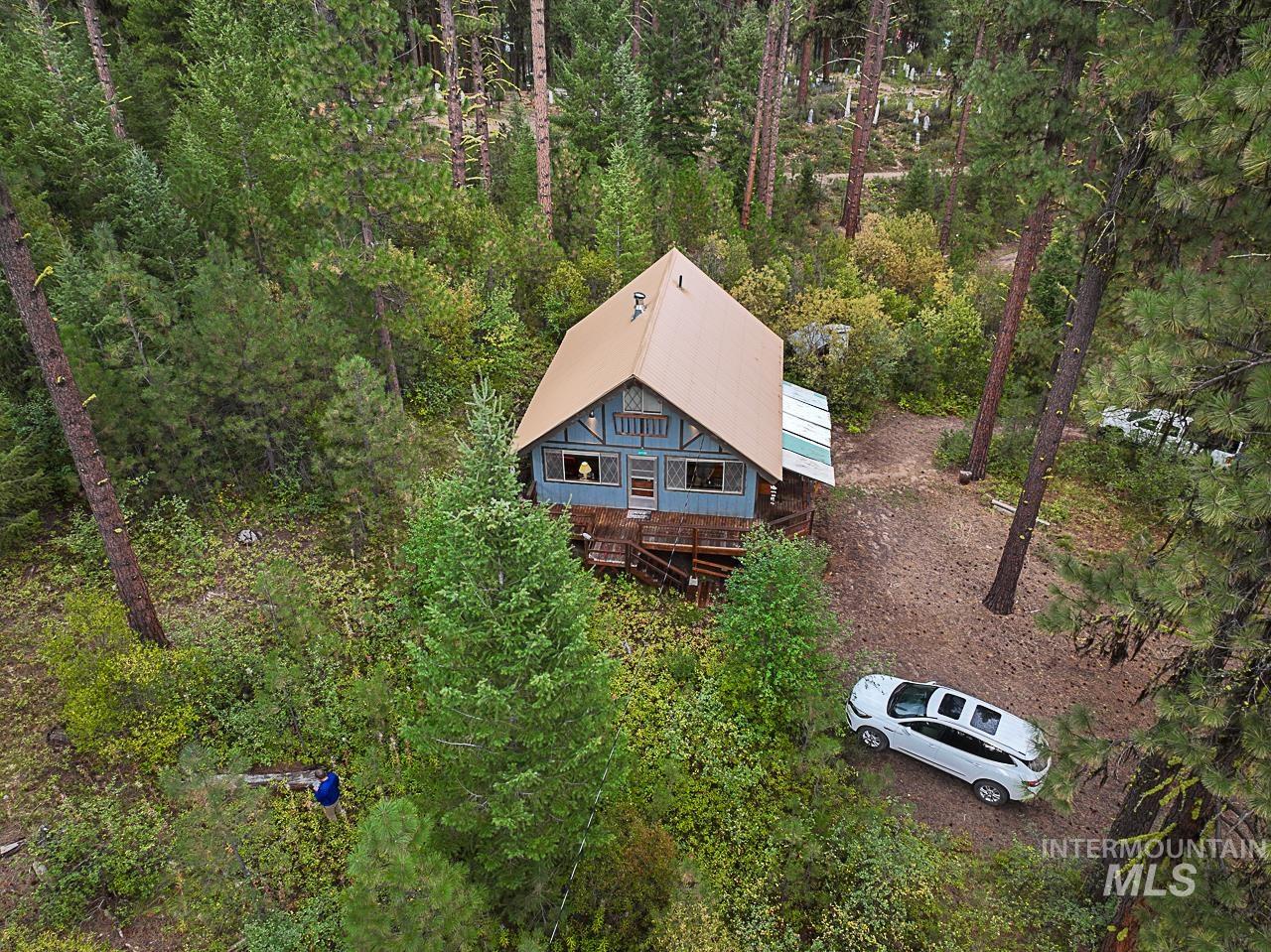 225 Mesplie Rd., Placerville, Idaho 83666, 1 Bedroom, 1 Bathroom, Residential For Sale, Price $250,000,MLS 98986498