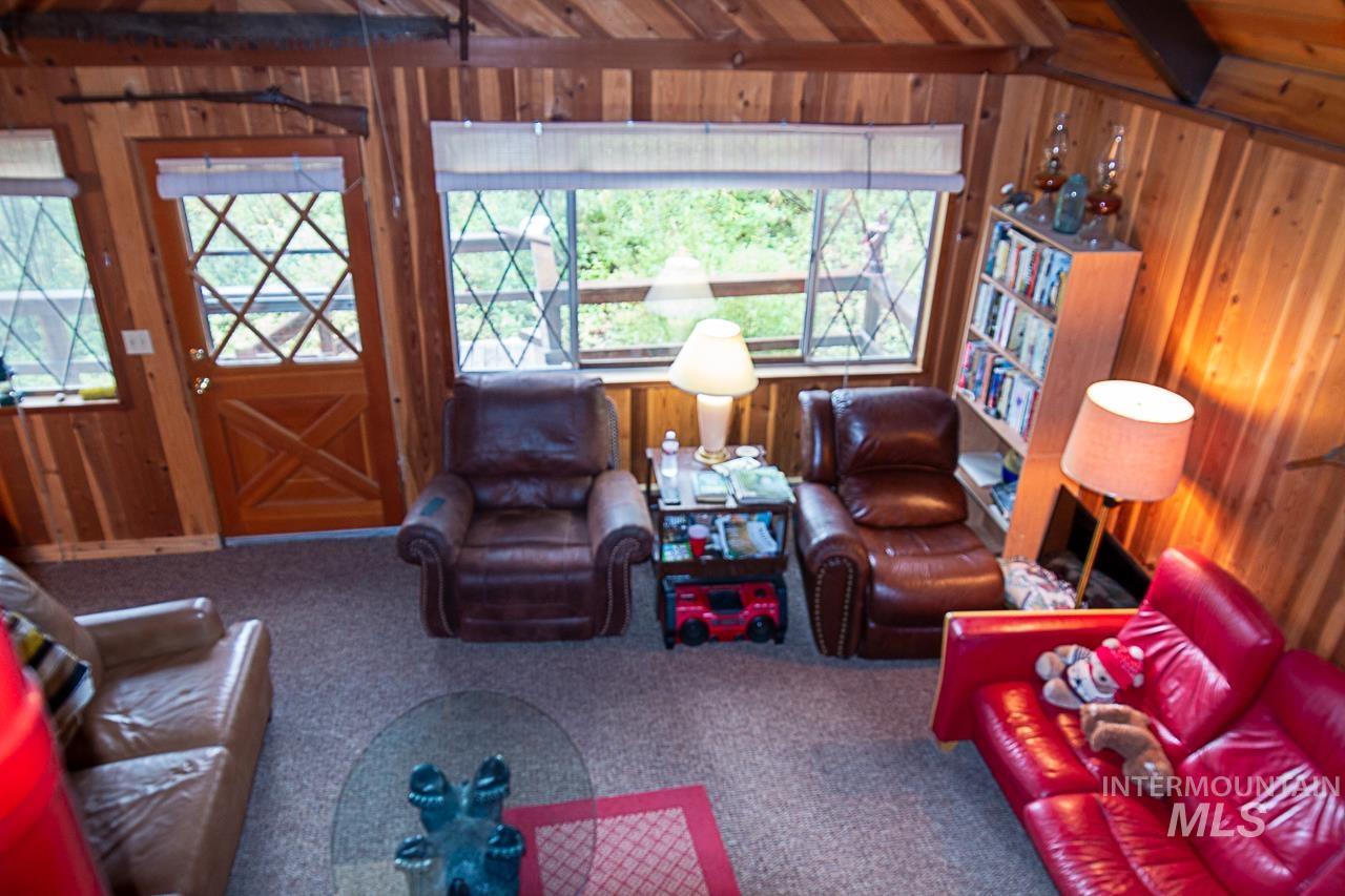225 Mesplie Rd., Placerville, Idaho 83666, 1 Bedroom, 1 Bathroom, Residential For Sale, Price $250,000,MLS 98986498