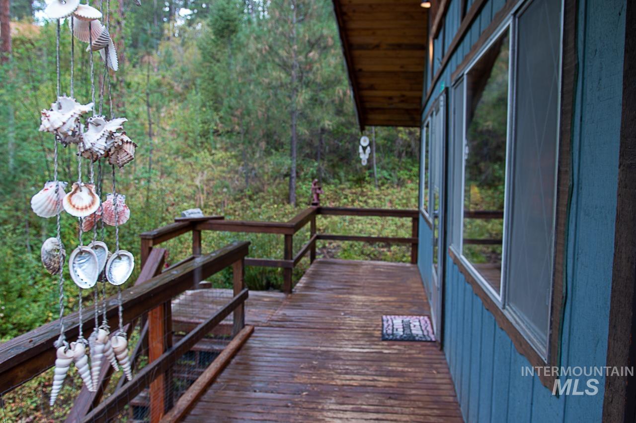 225 Mesplie Rd., Placerville, Idaho 83666, 1 Bedroom, 1 Bathroom, Residential For Sale, Price $250,000,MLS 98986498