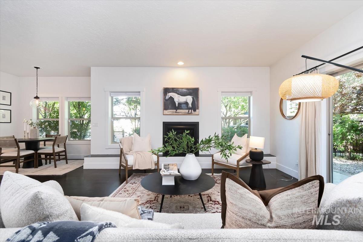 395 E Thurman Mill Lane, Garden City, Idaho 83714, 3 Bedrooms, 2.5 Bathrooms, Residential For Sale, Price $650,000, 98986499